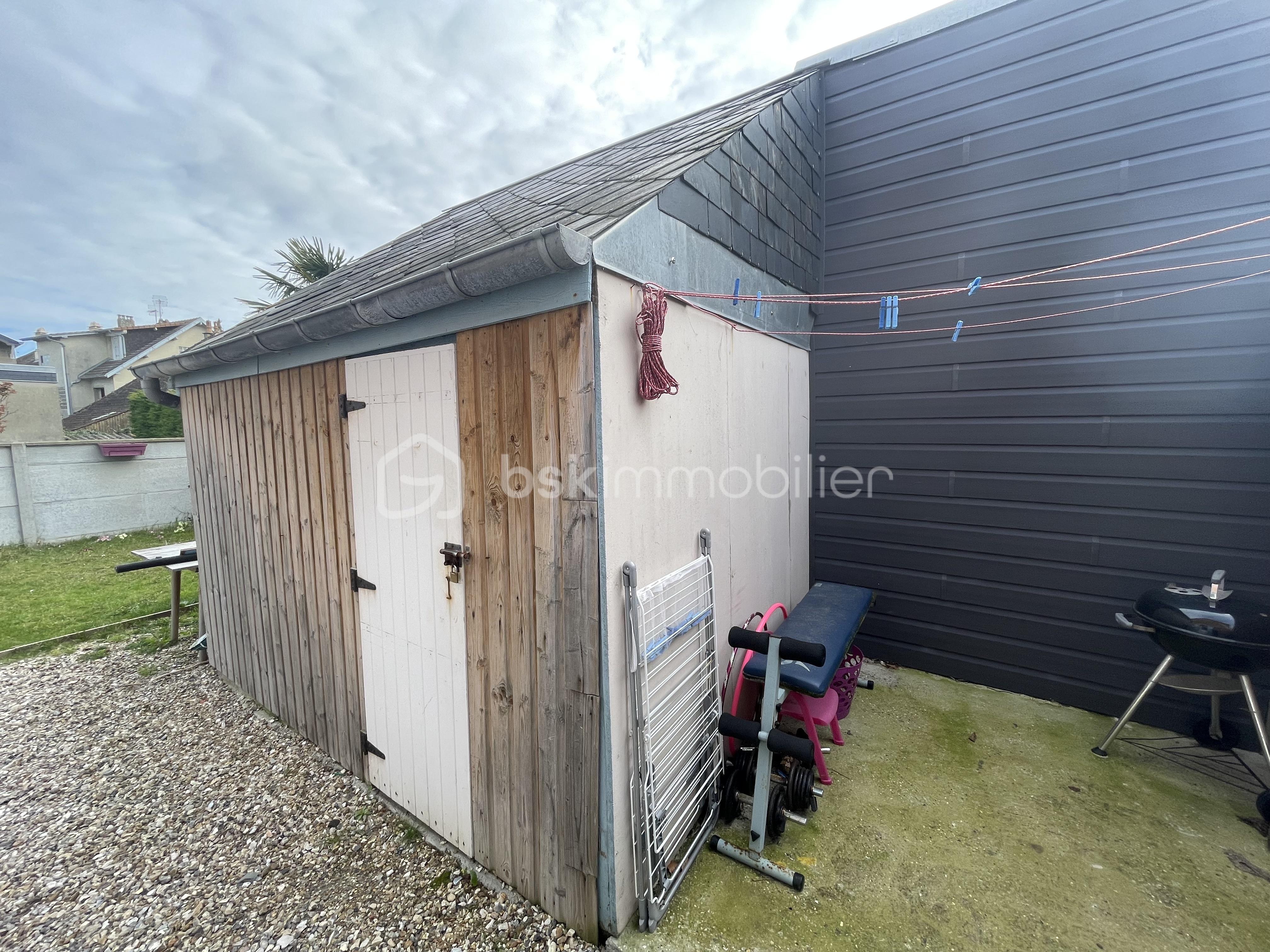 Maison de 95 m² - Abri de jardin.JPEG