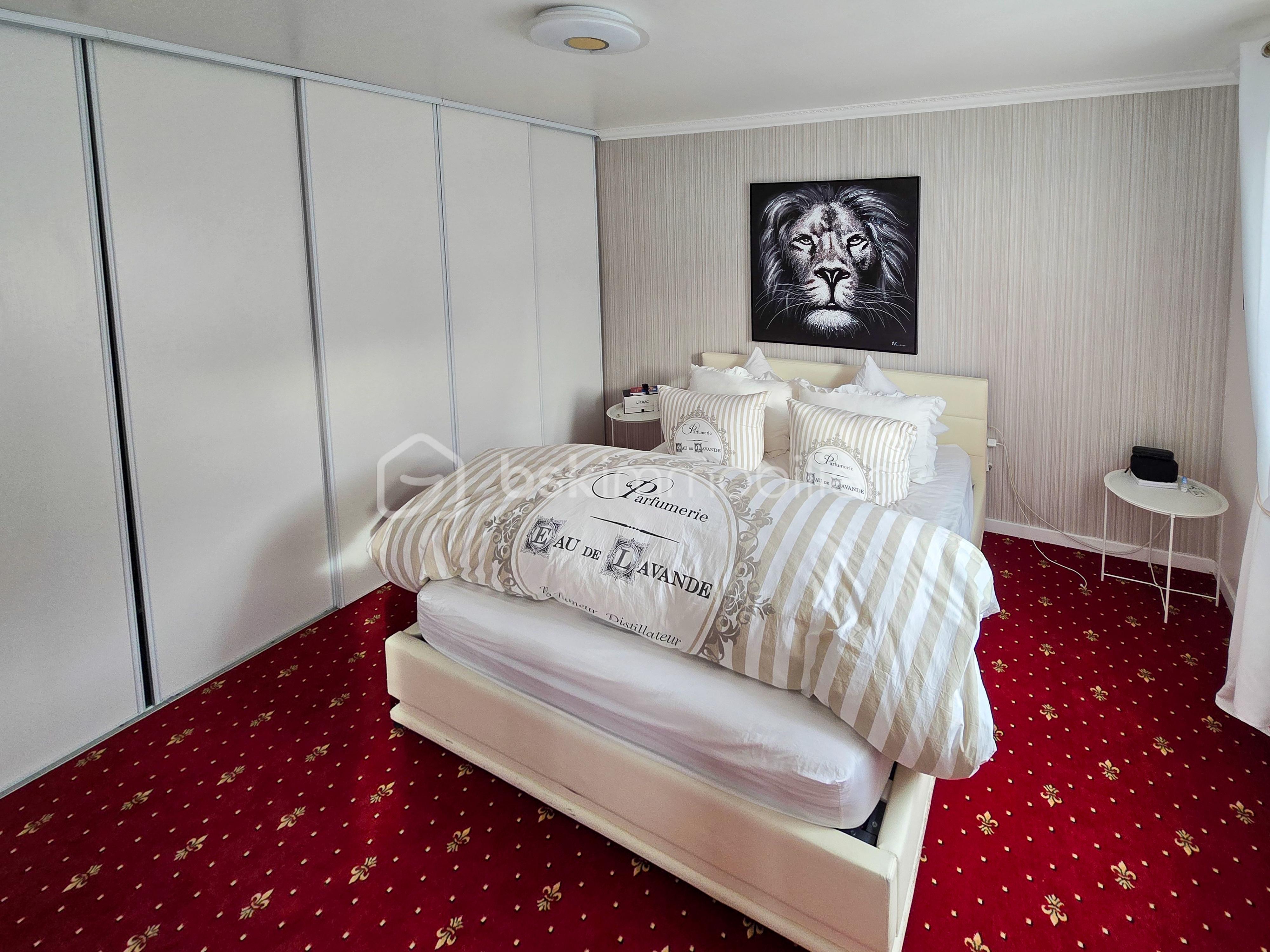 Maison de 150 m² - Ch1.jpg