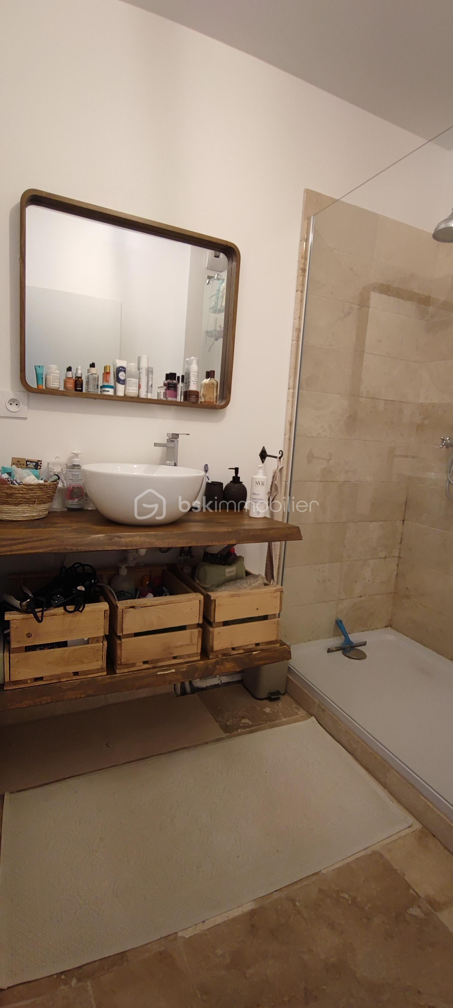 Maison de 56 m² - doriac vue vasque.jpg