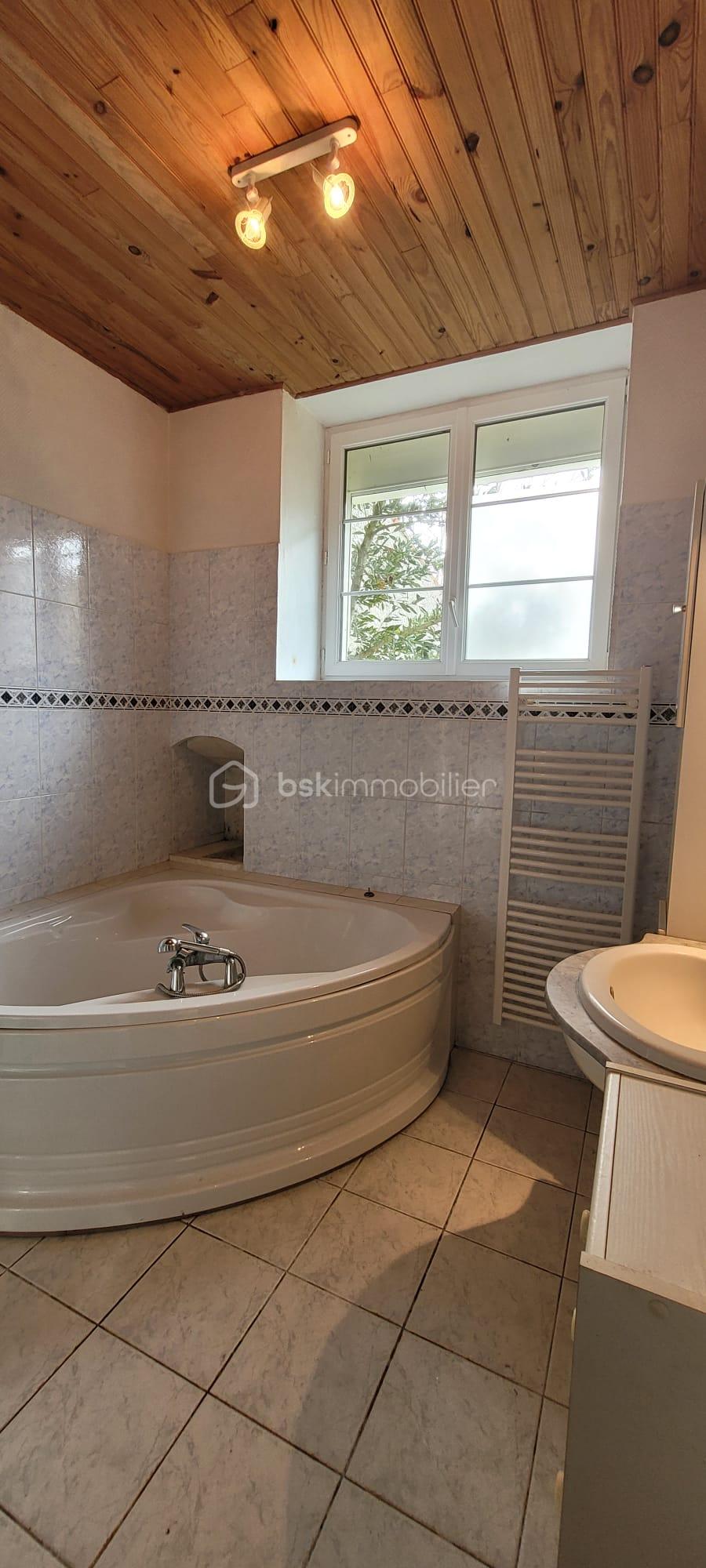 Maison de 99 m² - ARCES 1.jpeg