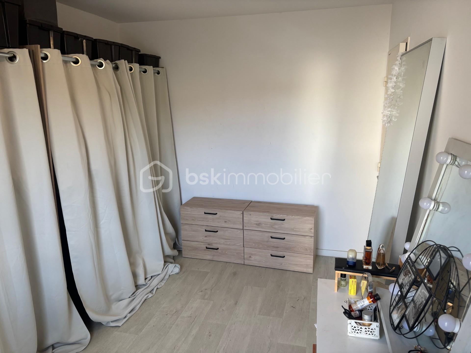 Appartement de 74 m² - 43f24b86-c8d1-4f81-85ab-0149620f1527 (1).jpg