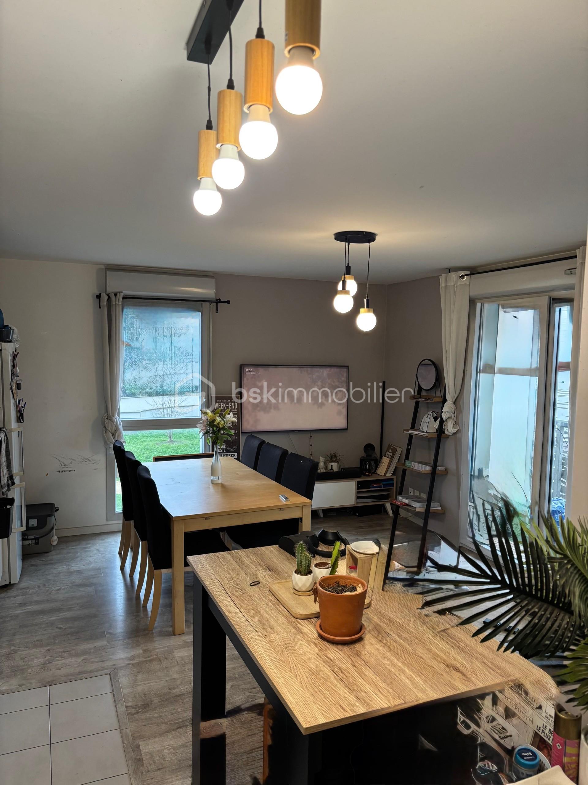 Appartement de 74 m² - 31e63c30-5dca-4563-a2bd-fbd548aff6f2.jpg