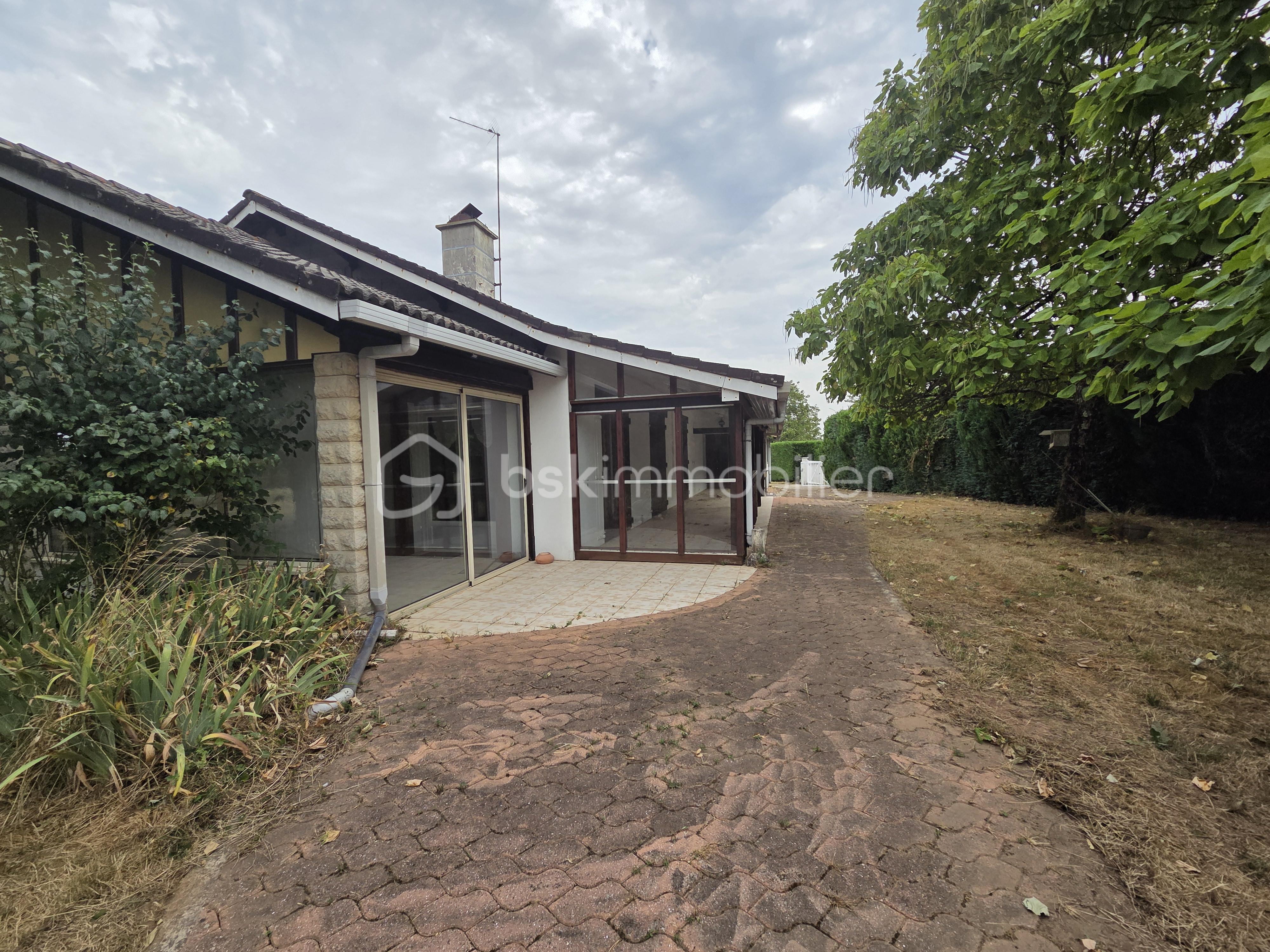 Maison traditionnelle de 167 m² - jardin 3.jpg