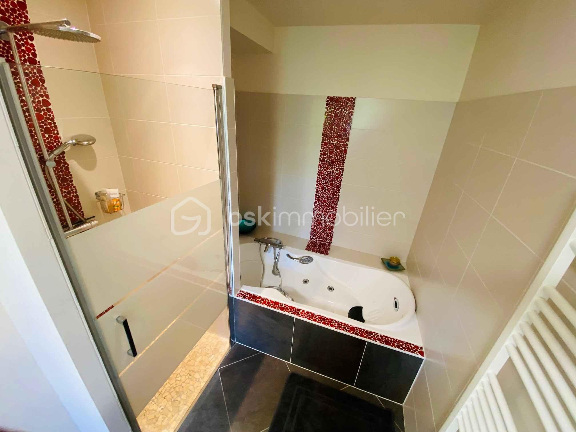 Maison d architecte de 186 m² - 21.jpg