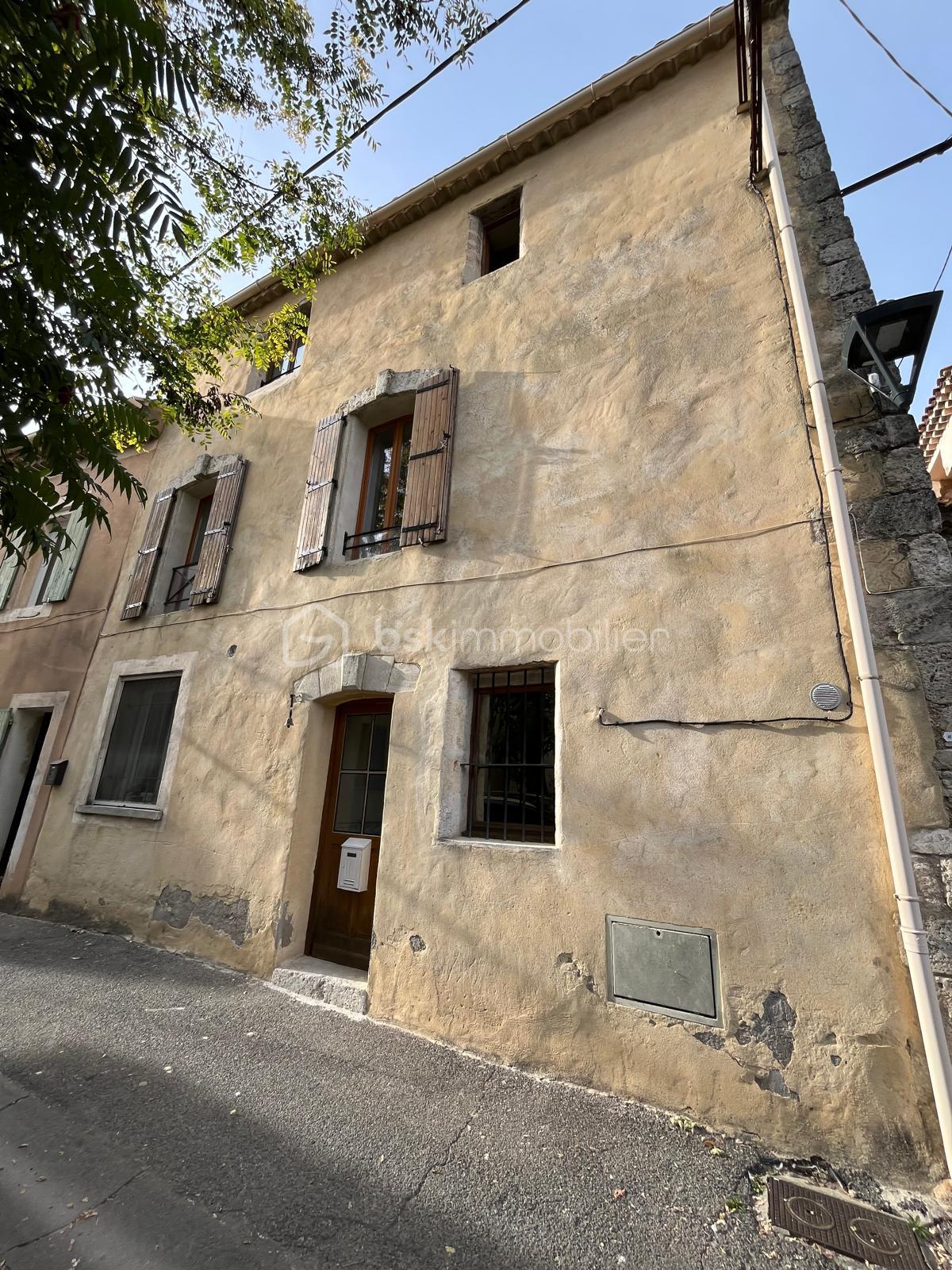 Maison de 60 m² - IMG-20251004-WA0015.jpg