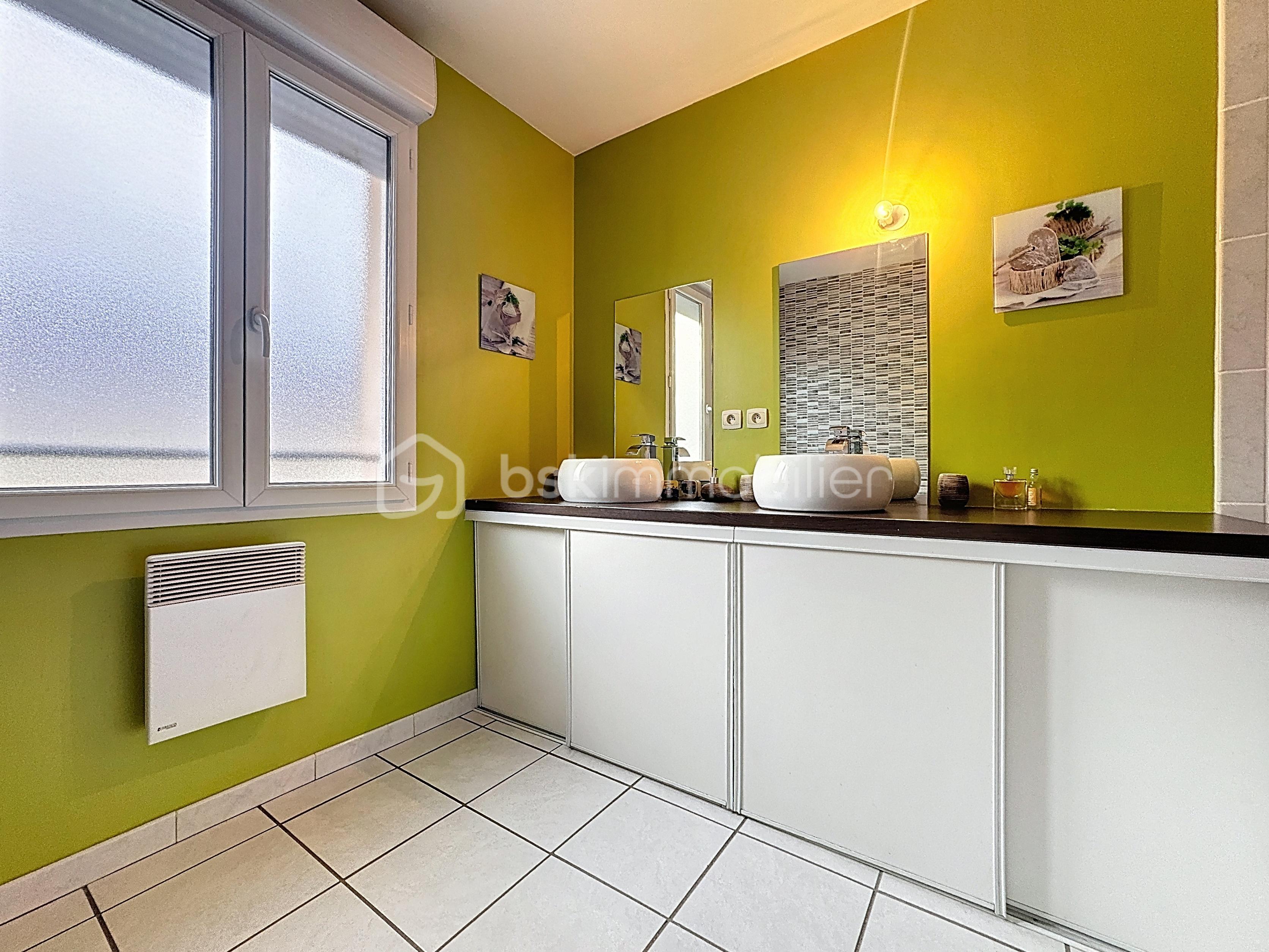 Maison de 90 m² - pc_0e4cb1be-d1aa-4d07-a34a-b53e98b98660.jpg