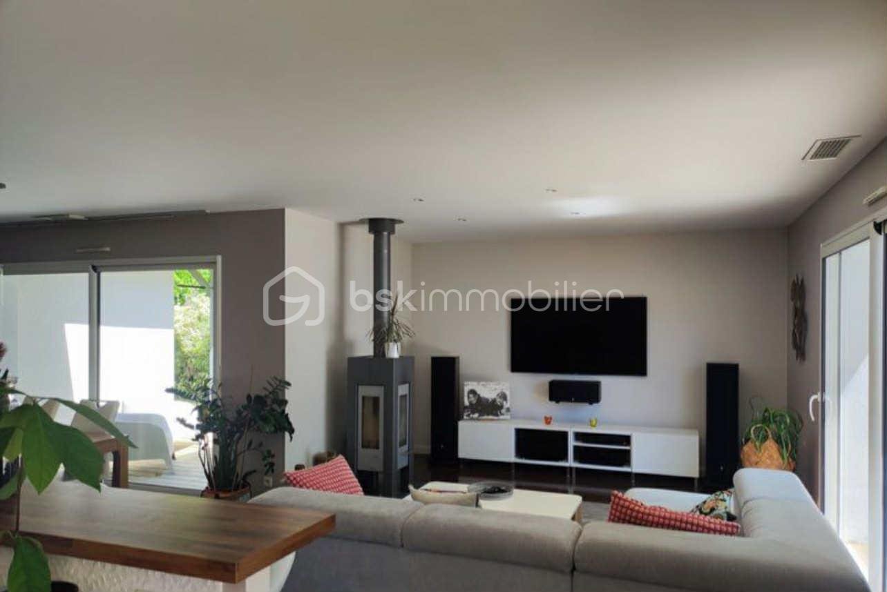 Maison de 325 m² - SEJOUR.jpeg