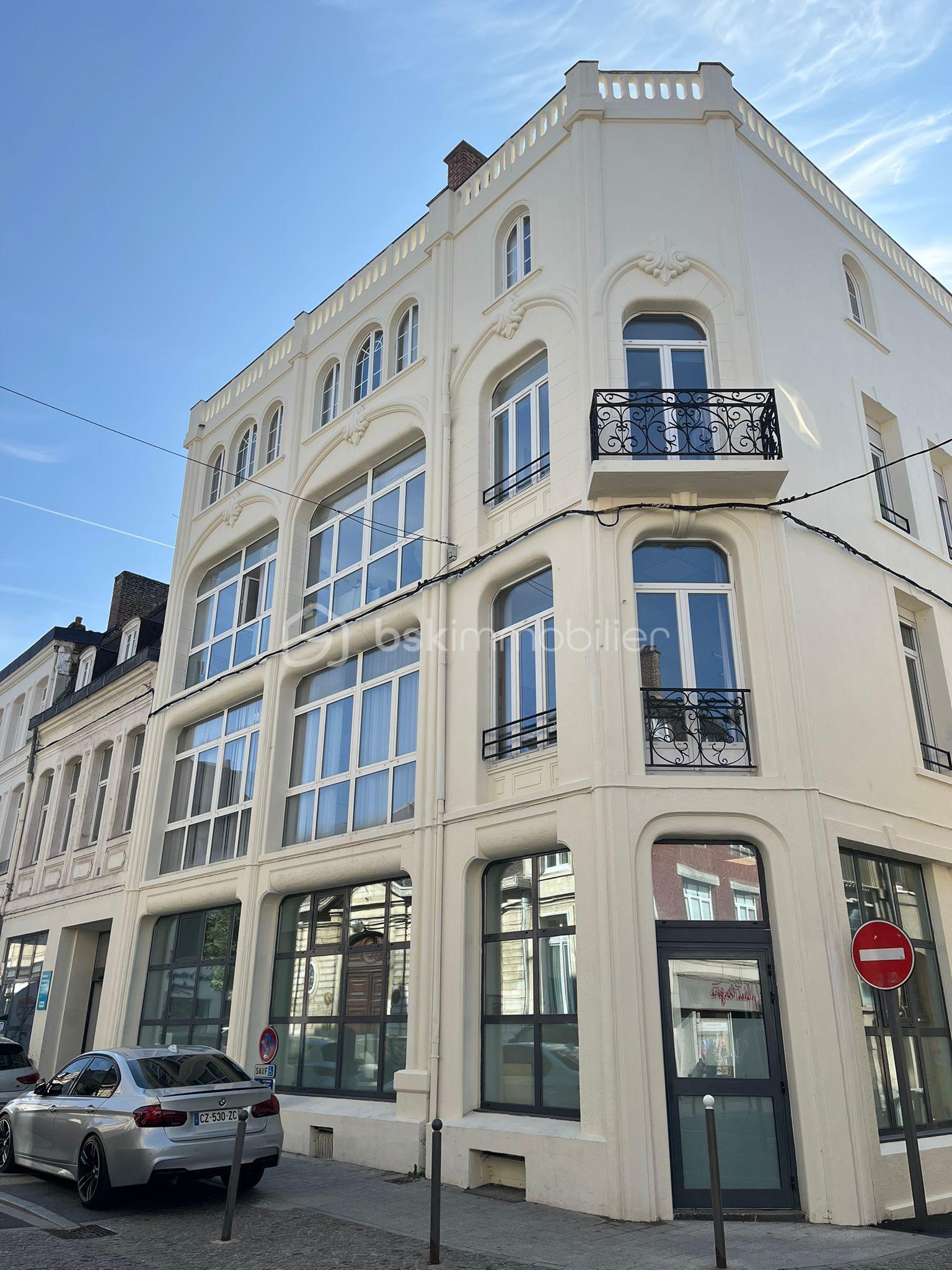 Immeuble 25 pièces 456 m² · à Cambrai · 456 m² · 960 000 €