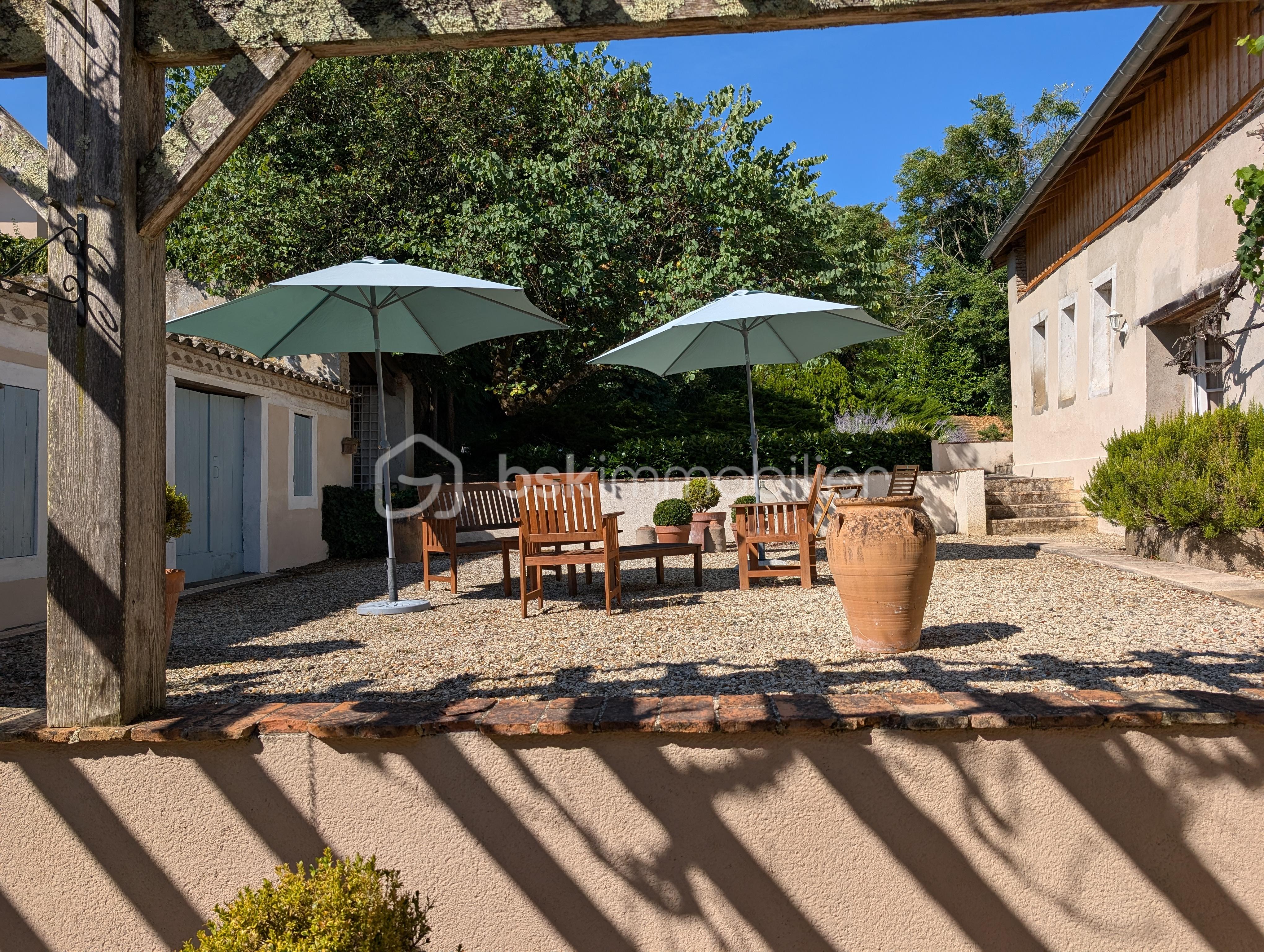 Maison de 296,70 m²