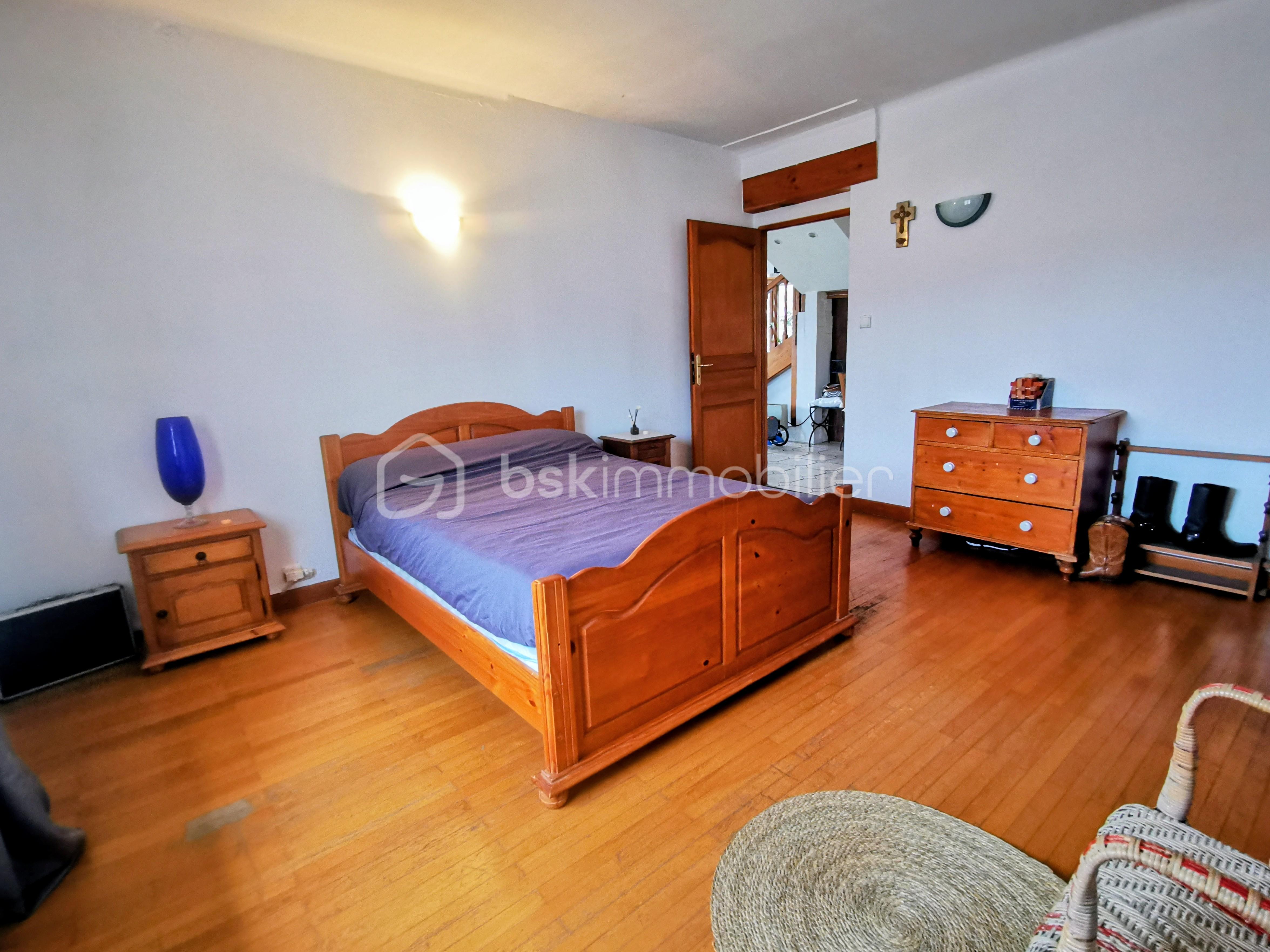 Maison de 222 m² - IMG_20251110_141156~2.jpg