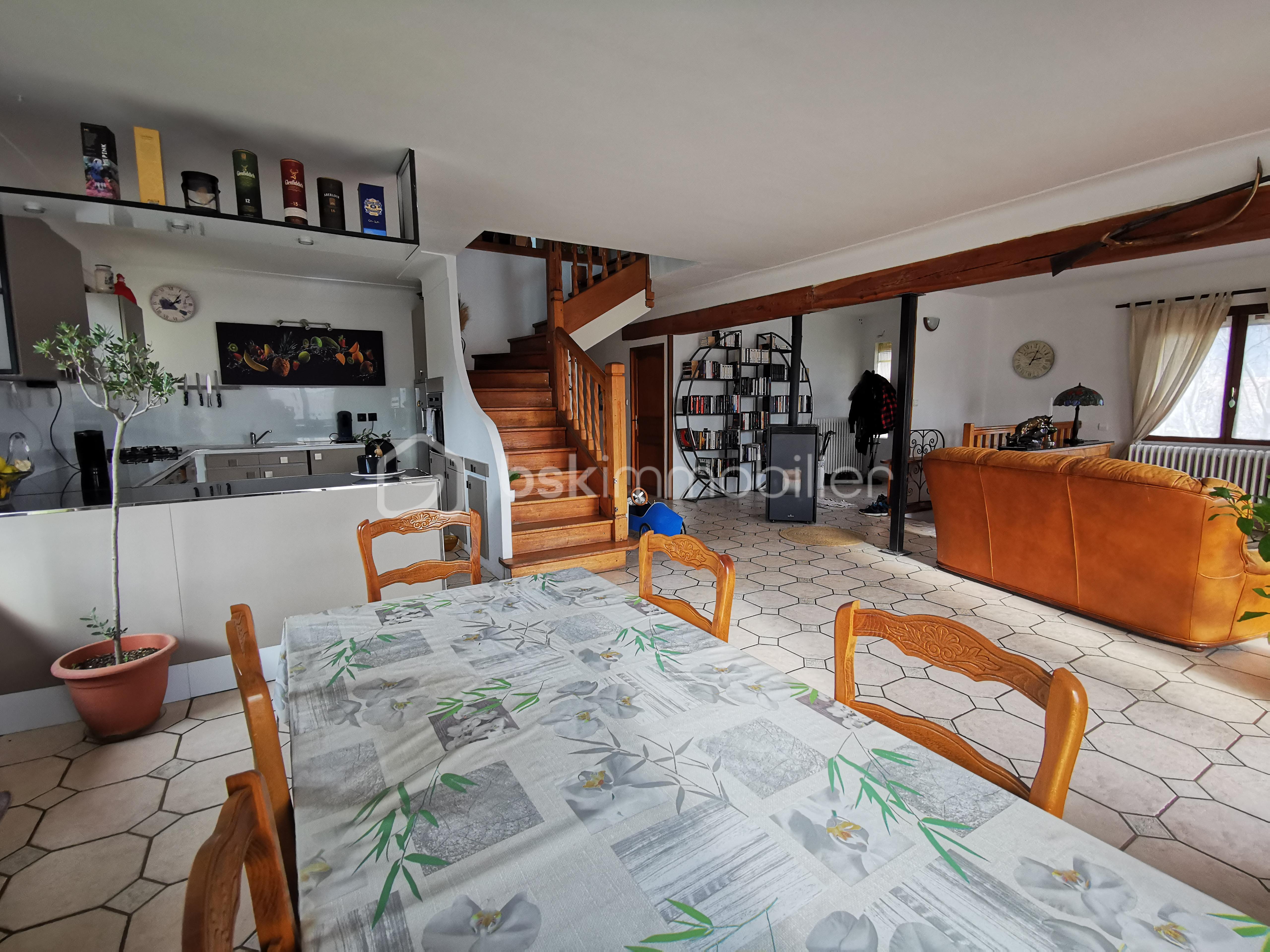 Maison de 222 m² - IMG_20251110_140810.jpg