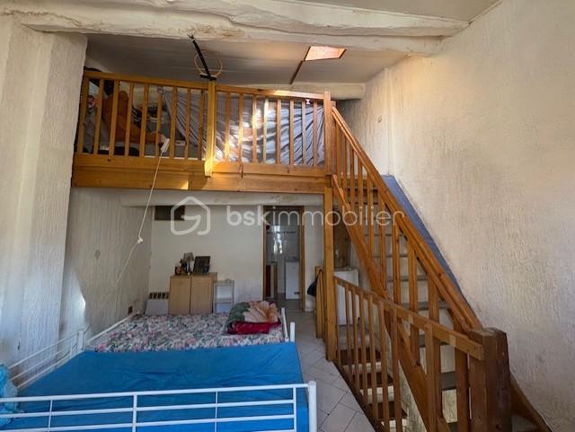 Maison de village de 109,99 m² - PHOTO CHAMBRE ET MEZZANINE 2 EME LOGEMENT MILLAS NOEL.jpg