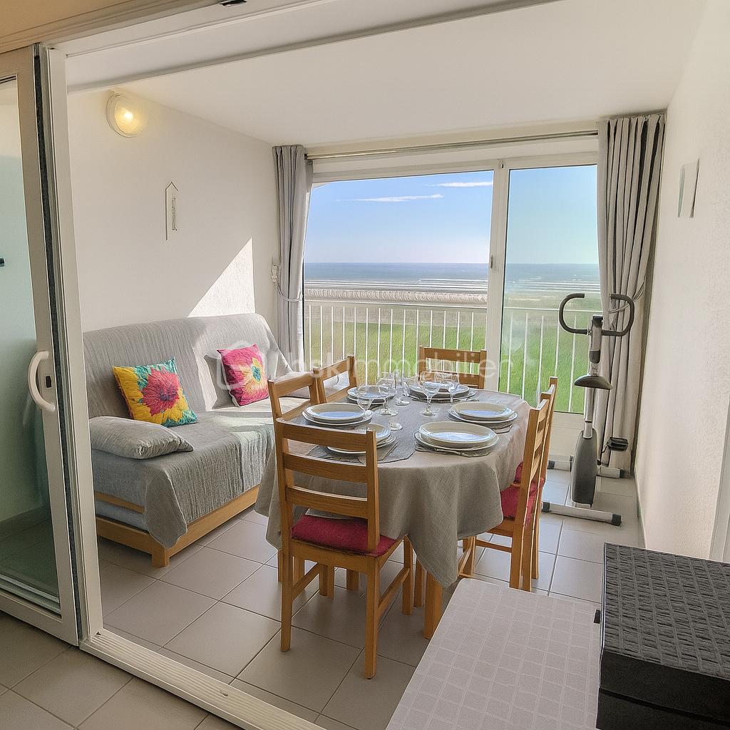 Appartement de 37 m² - ChatGPT Image Nov 18, 2025, 07_25_35 AM.png