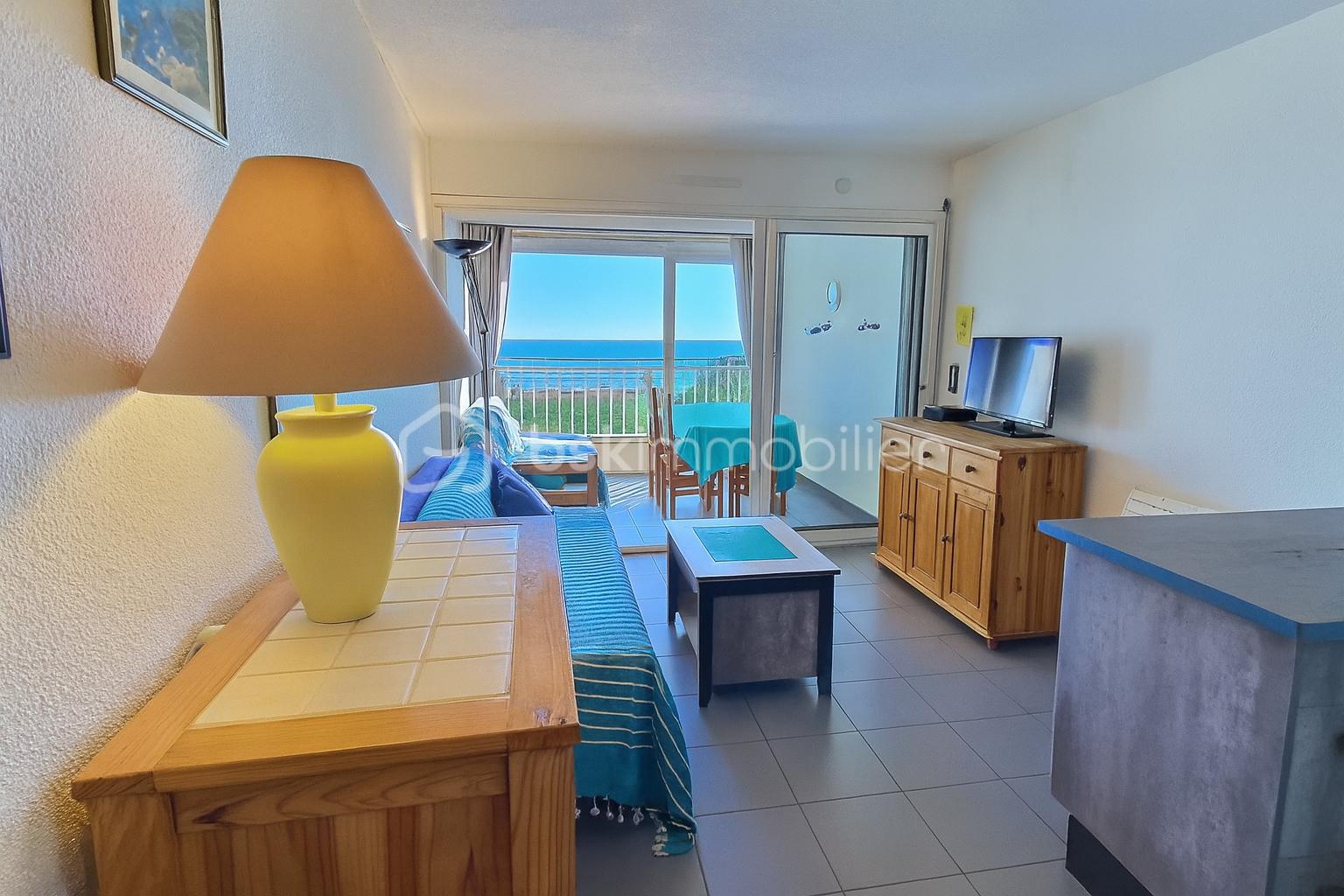 Appartement de 37 m² - ChatGPT Image Nov 15, 2025, 05_57_24 PM.png