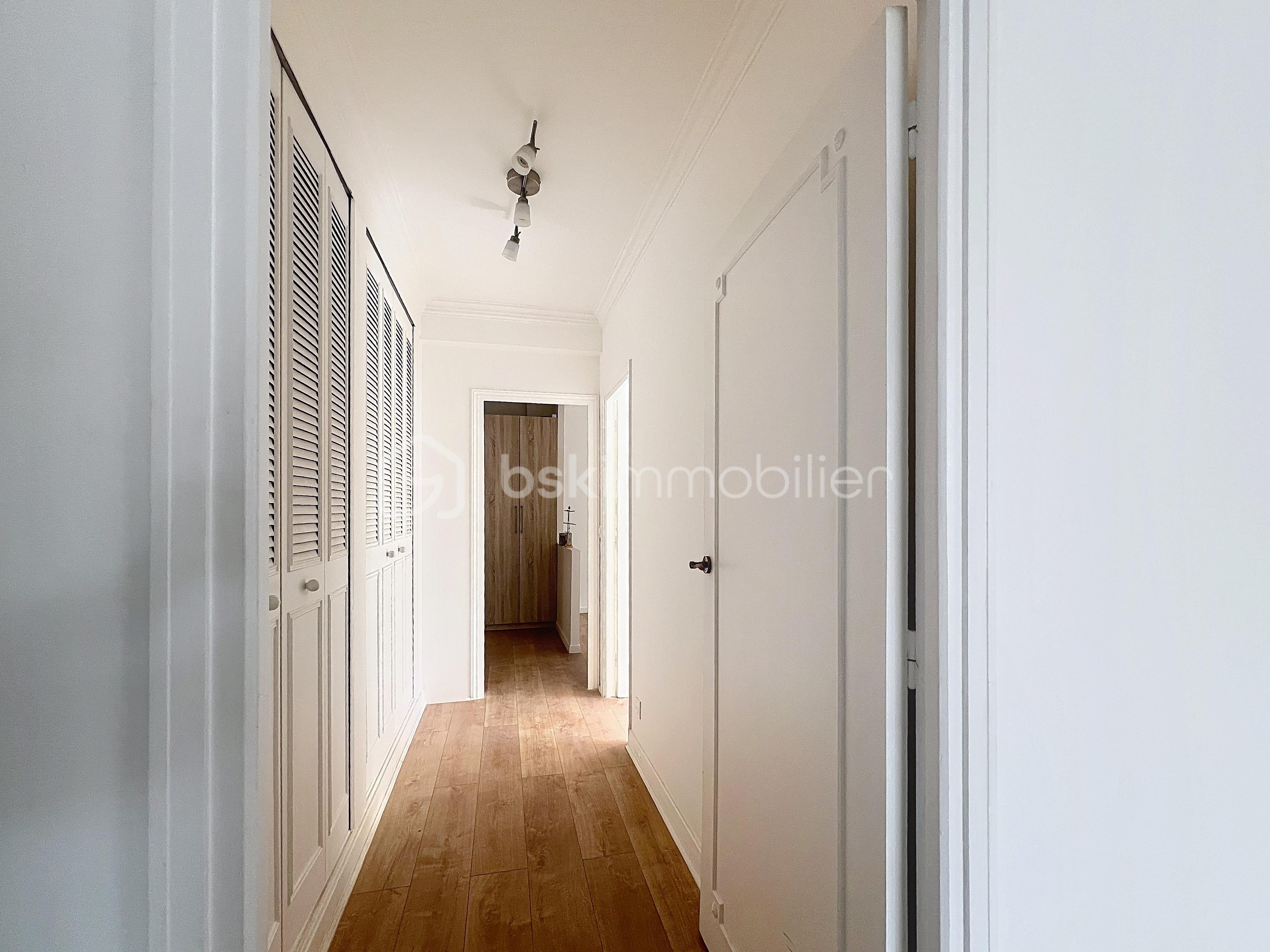 Appartement de 121,39 m² - bouras_00008.jpg