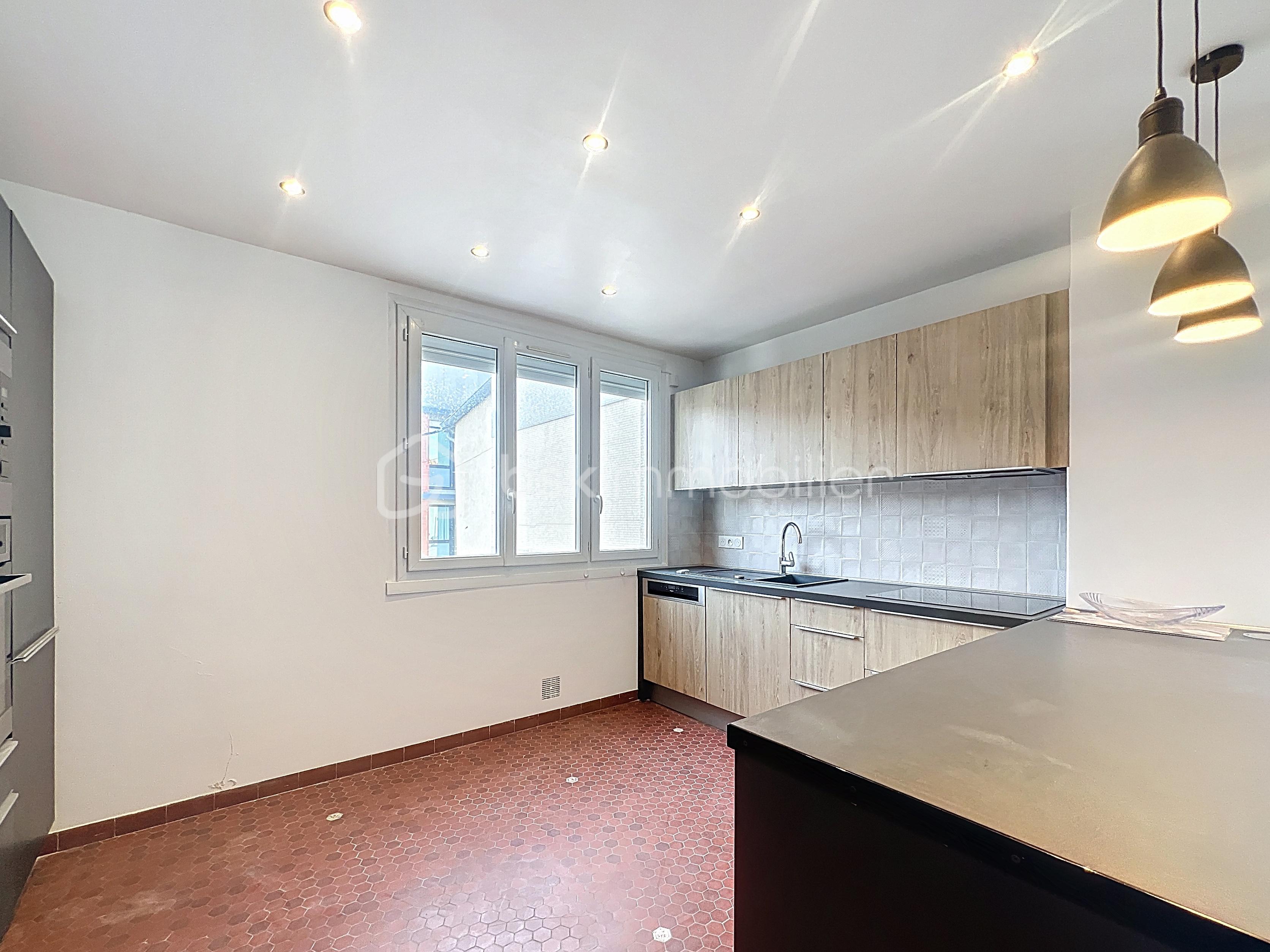 Appartement de 121,39 m² - bouras_00003.jpg