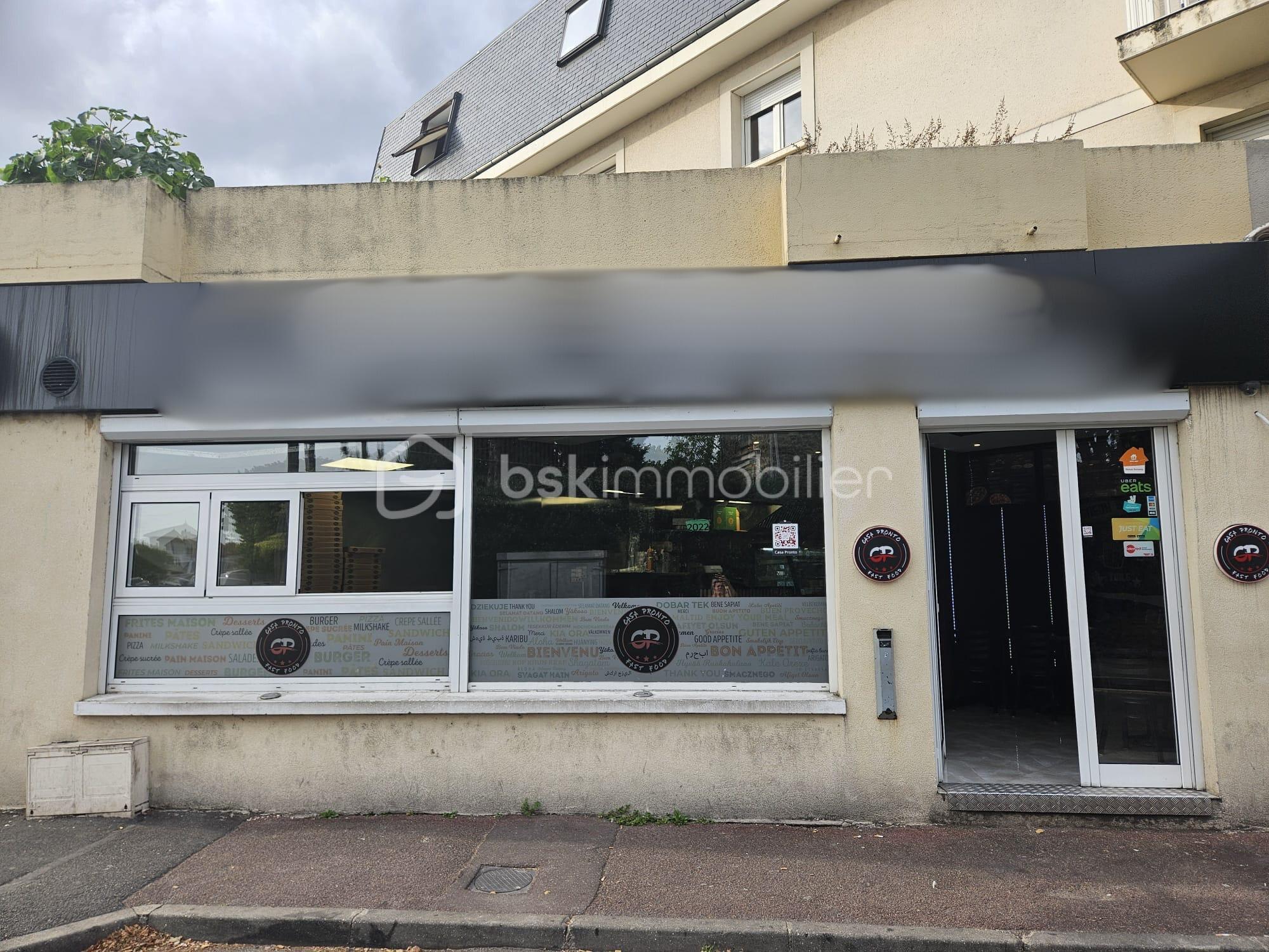 Local d'activités de 95 m² - IMG-20250903-WA0031(1).jpg