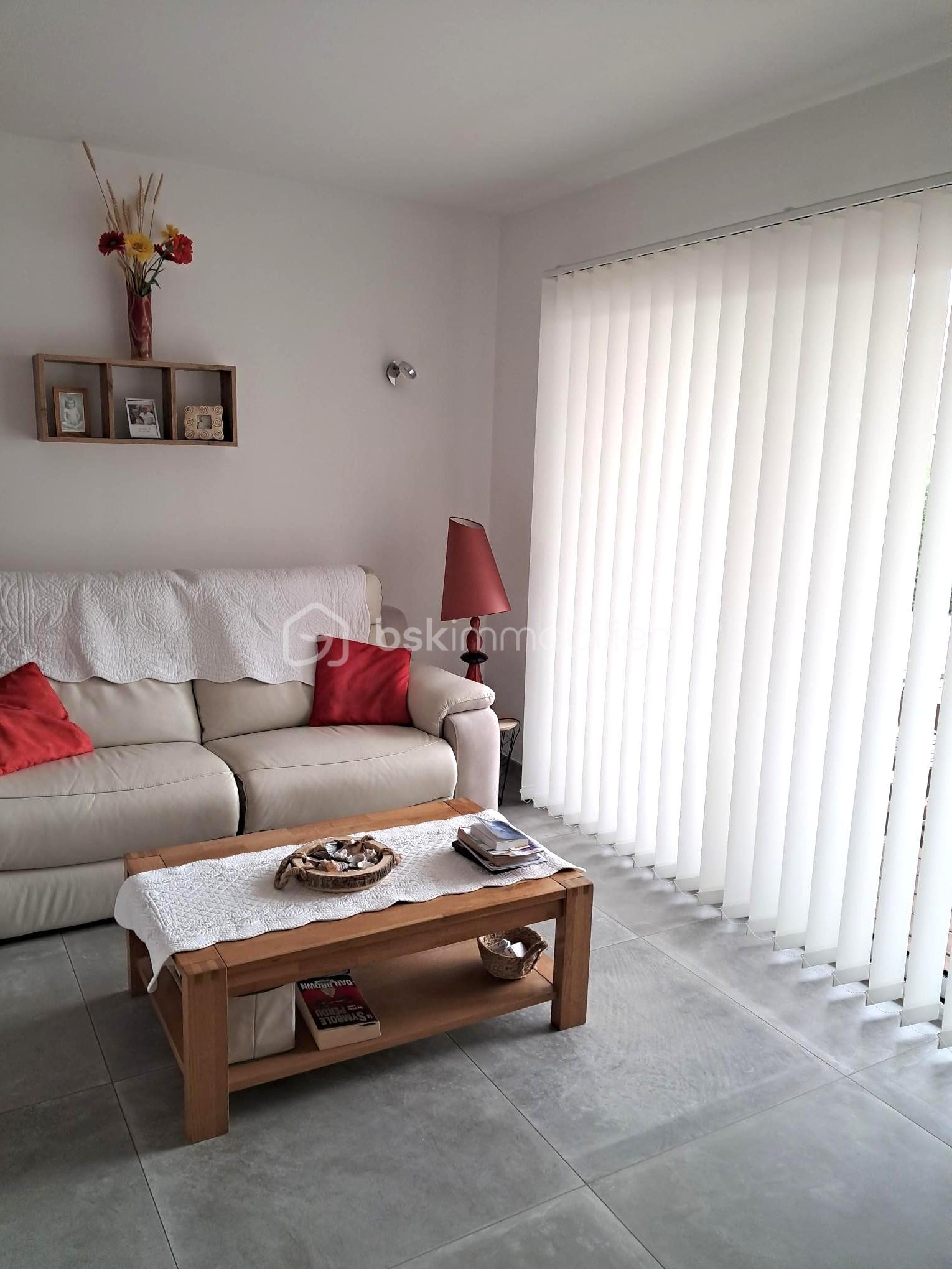 Villa de 130 m² - 1s-salon.jpg