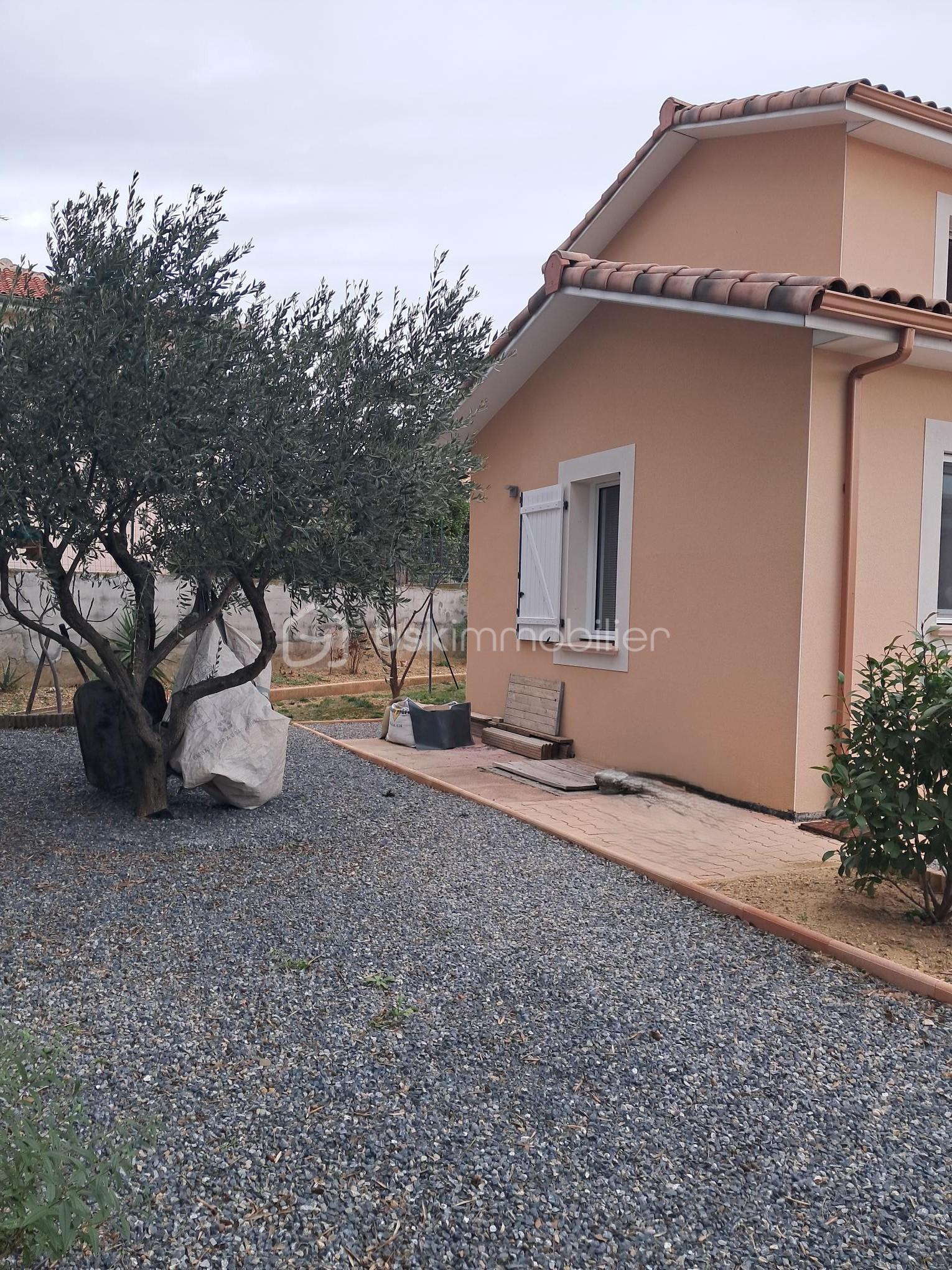 Villa de 130 m² - 5facade.jpg