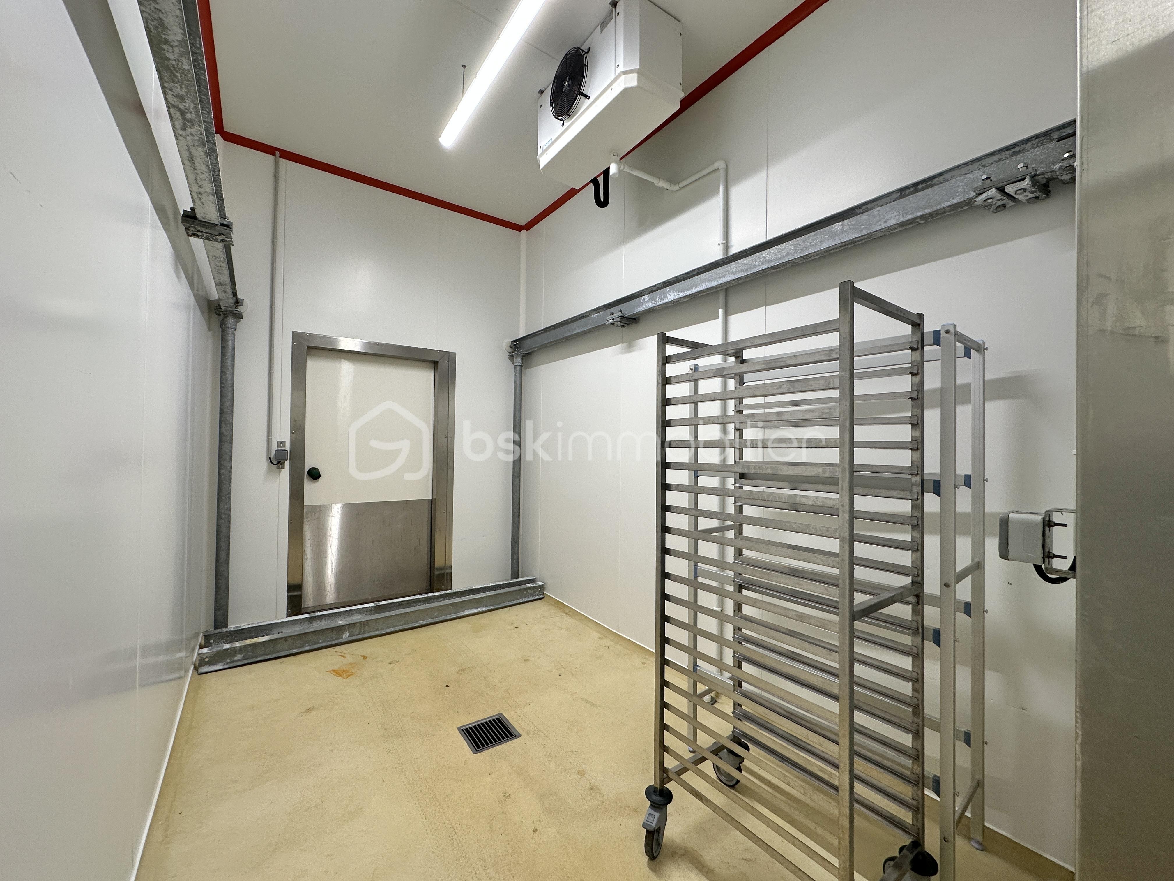 Local commercial de 270 m² - IMG_9202.jpg