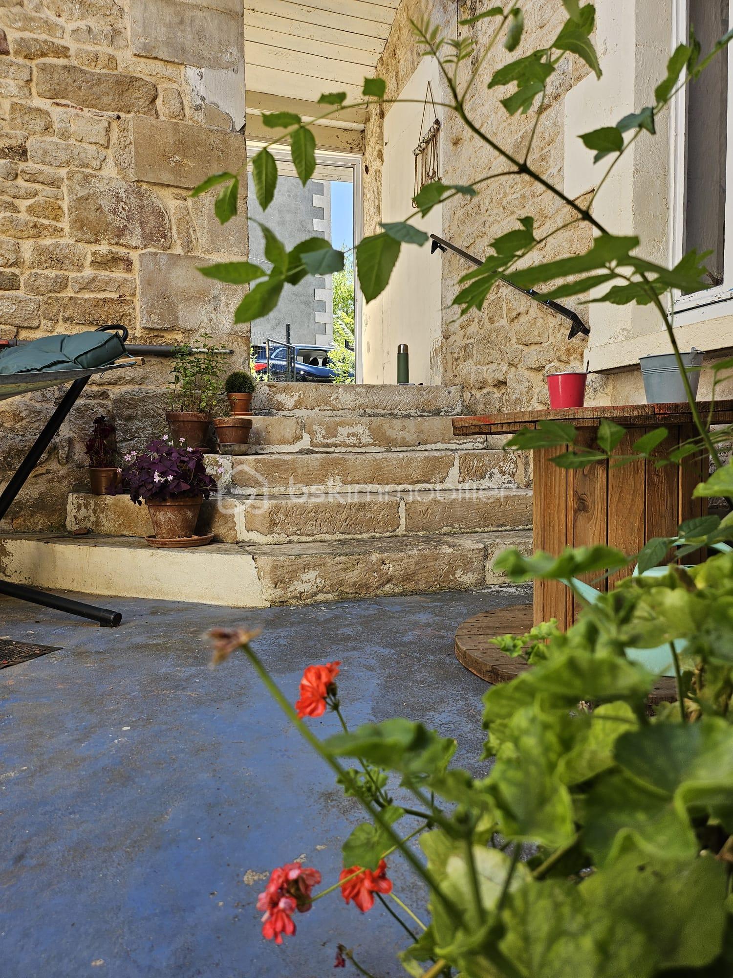 Maison de village de 186 m² - IMG-20250821-WA0000.jpg