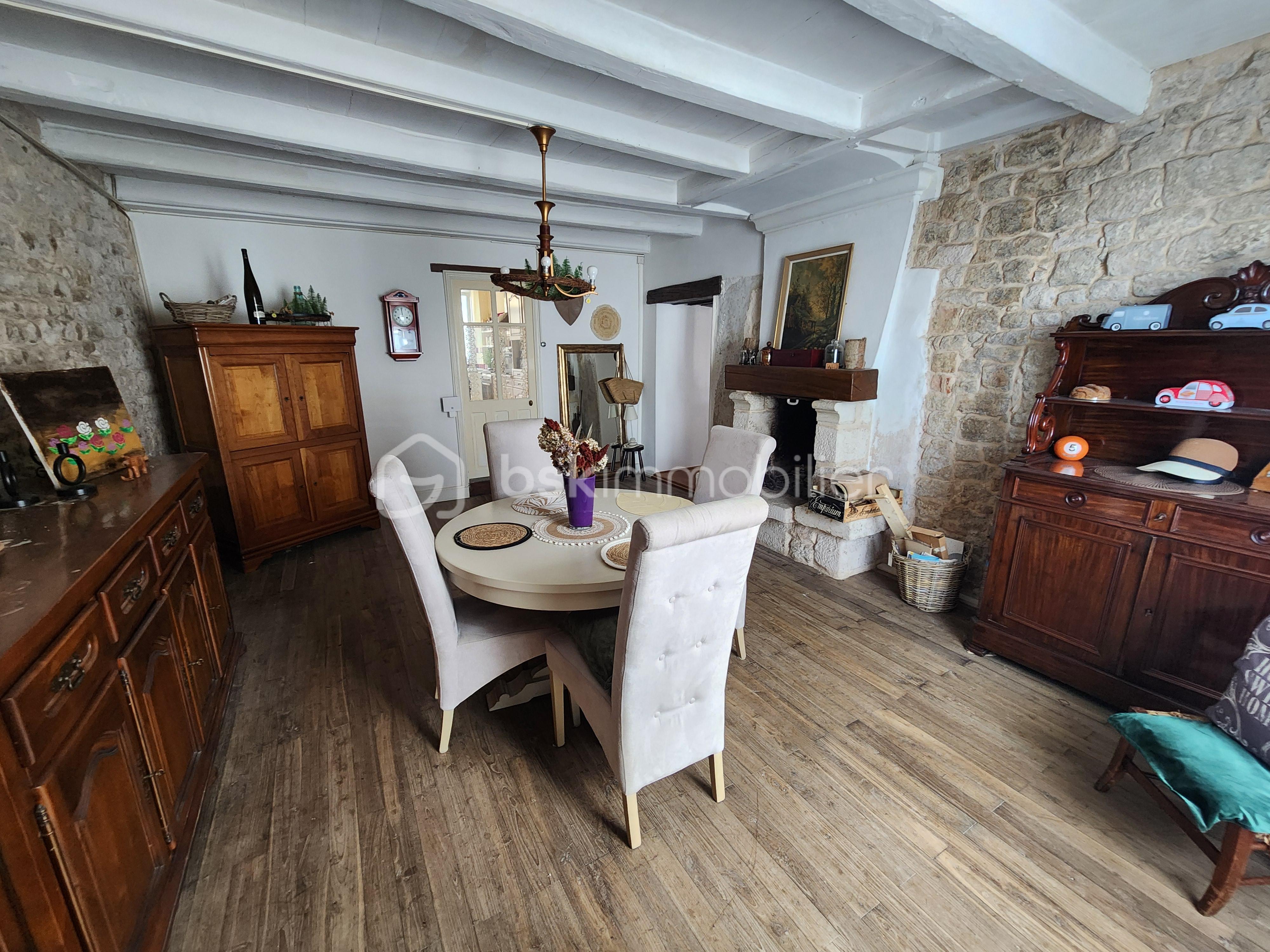 Maison de village de 186 m² - 20250821_142600.jpg