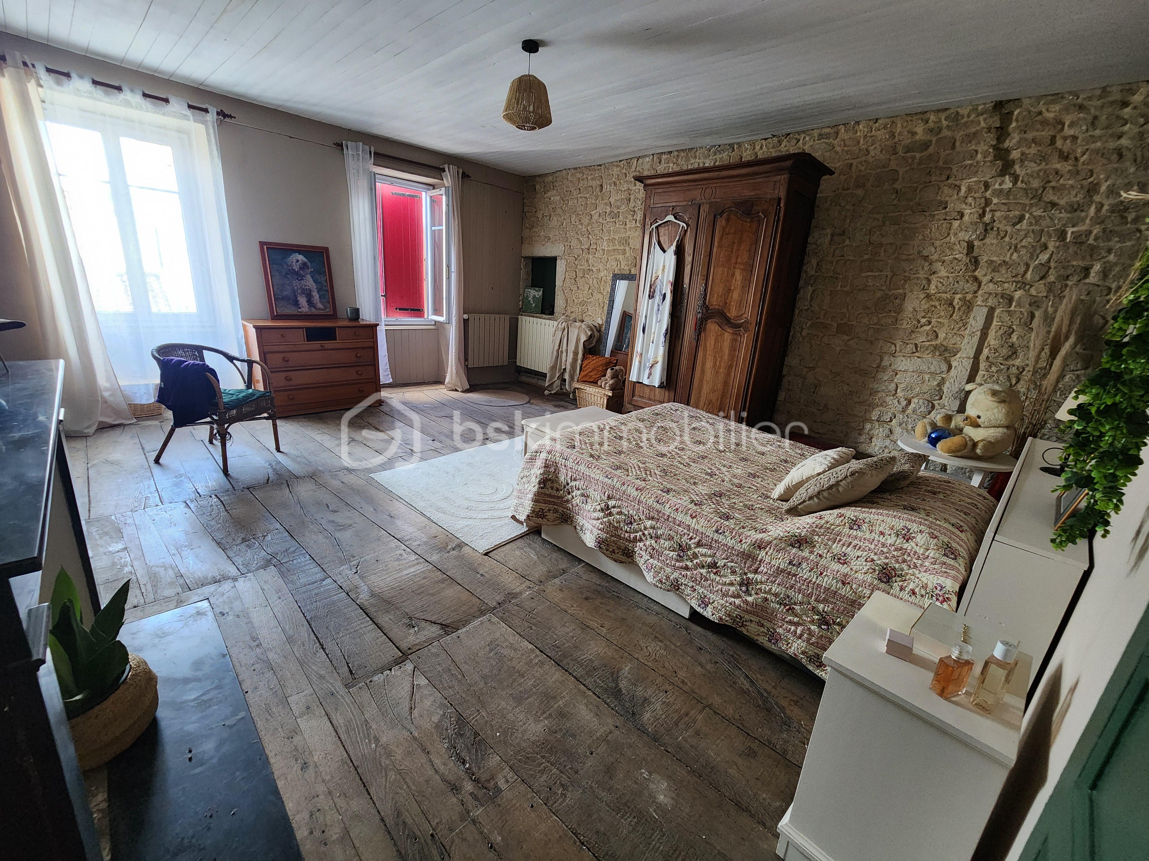 Maison de village de 186 m² - 20250821_143307.jpg