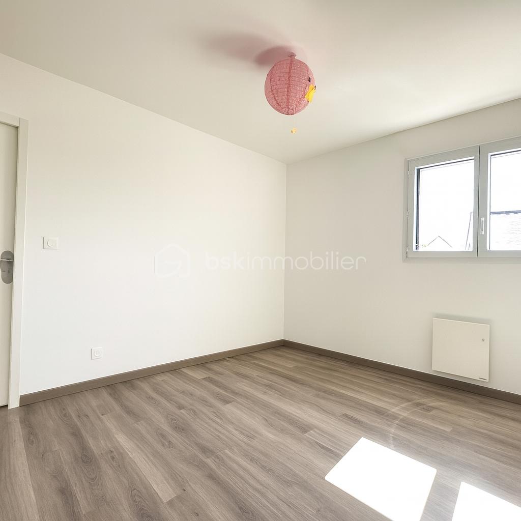 Maison contemporaine de 94 m² - 031FD9CF-DA43-4D81-A4AB-9EA8B317A3E7.PNG