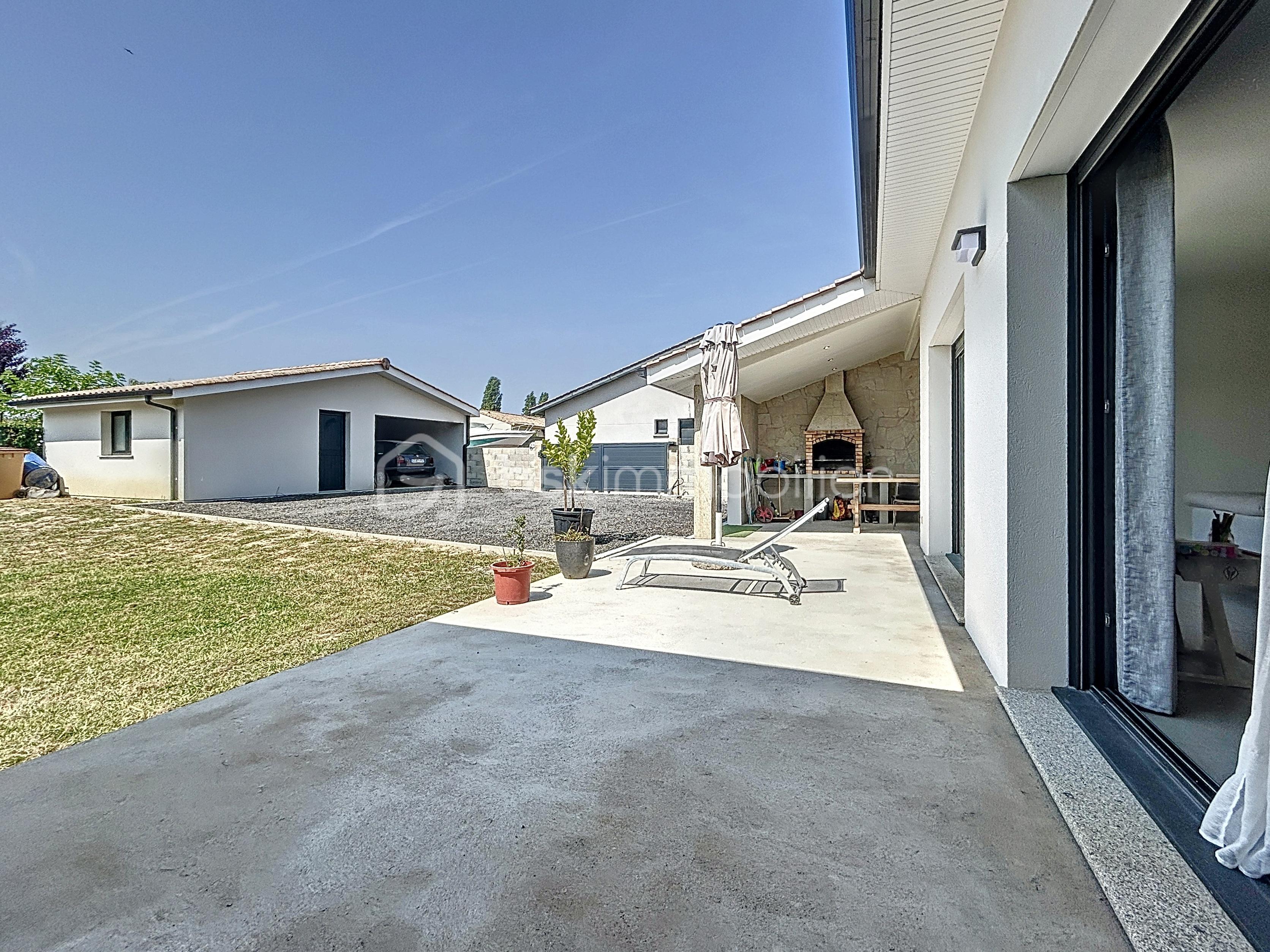 Maison de 180 m² - cubzac-les-pont_00117.jpg