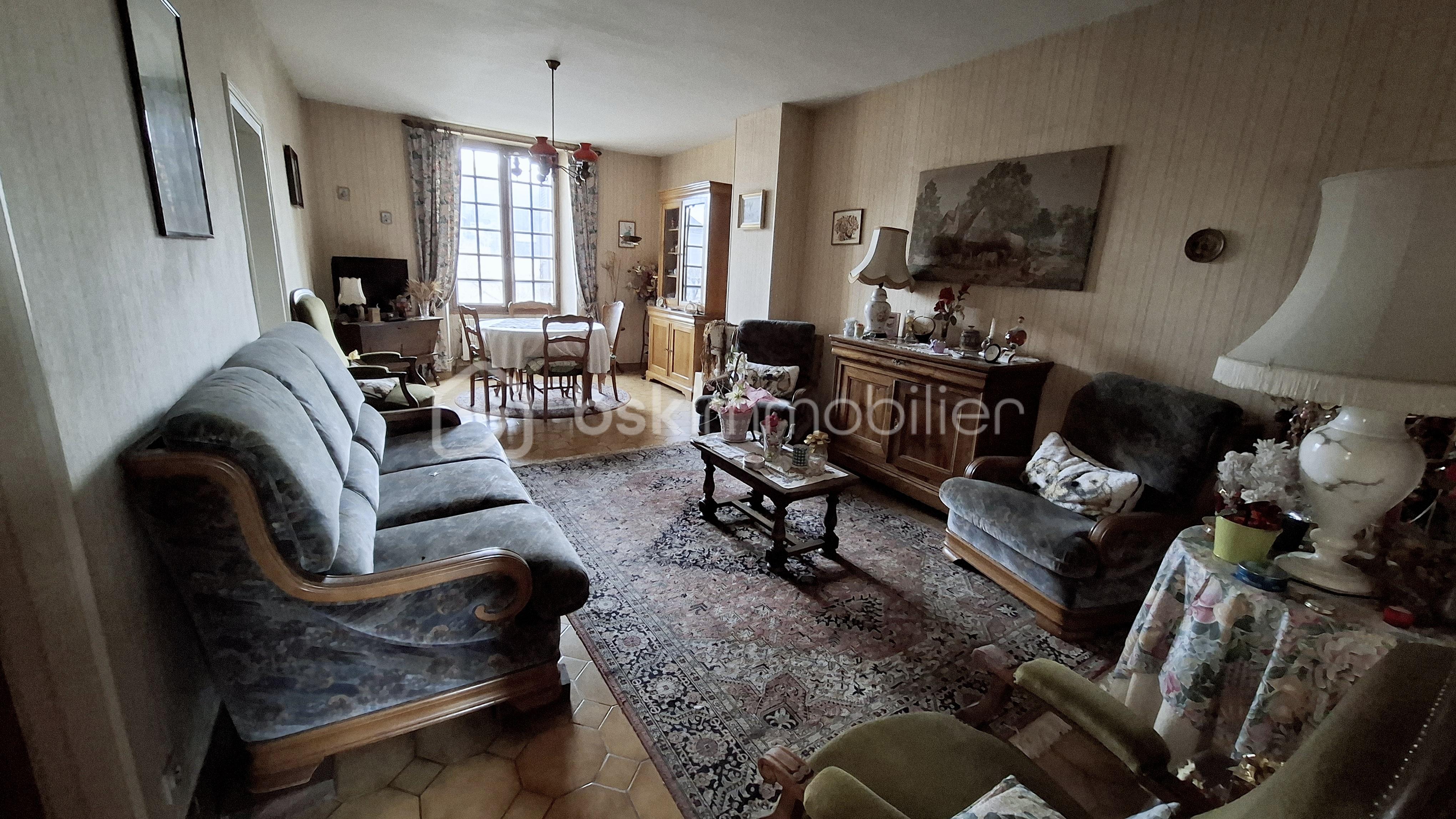 Immeuble de 205 m² - 20251215_144913.jpg