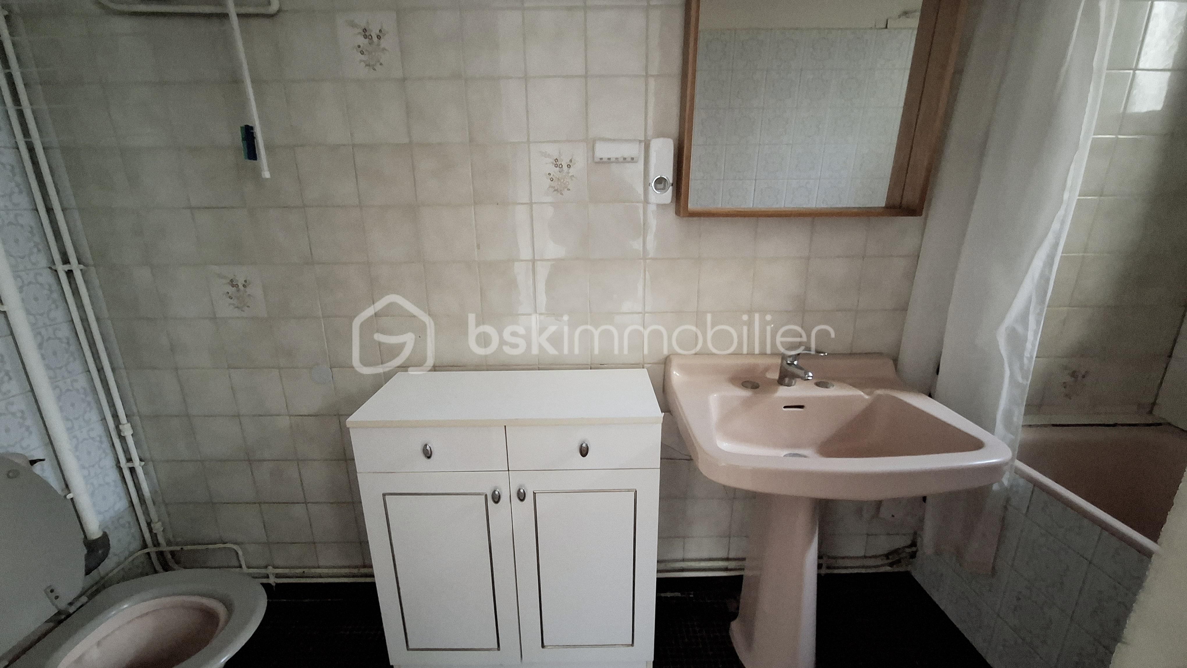 Immeuble de 205 m² - 20251215_150131.jpg