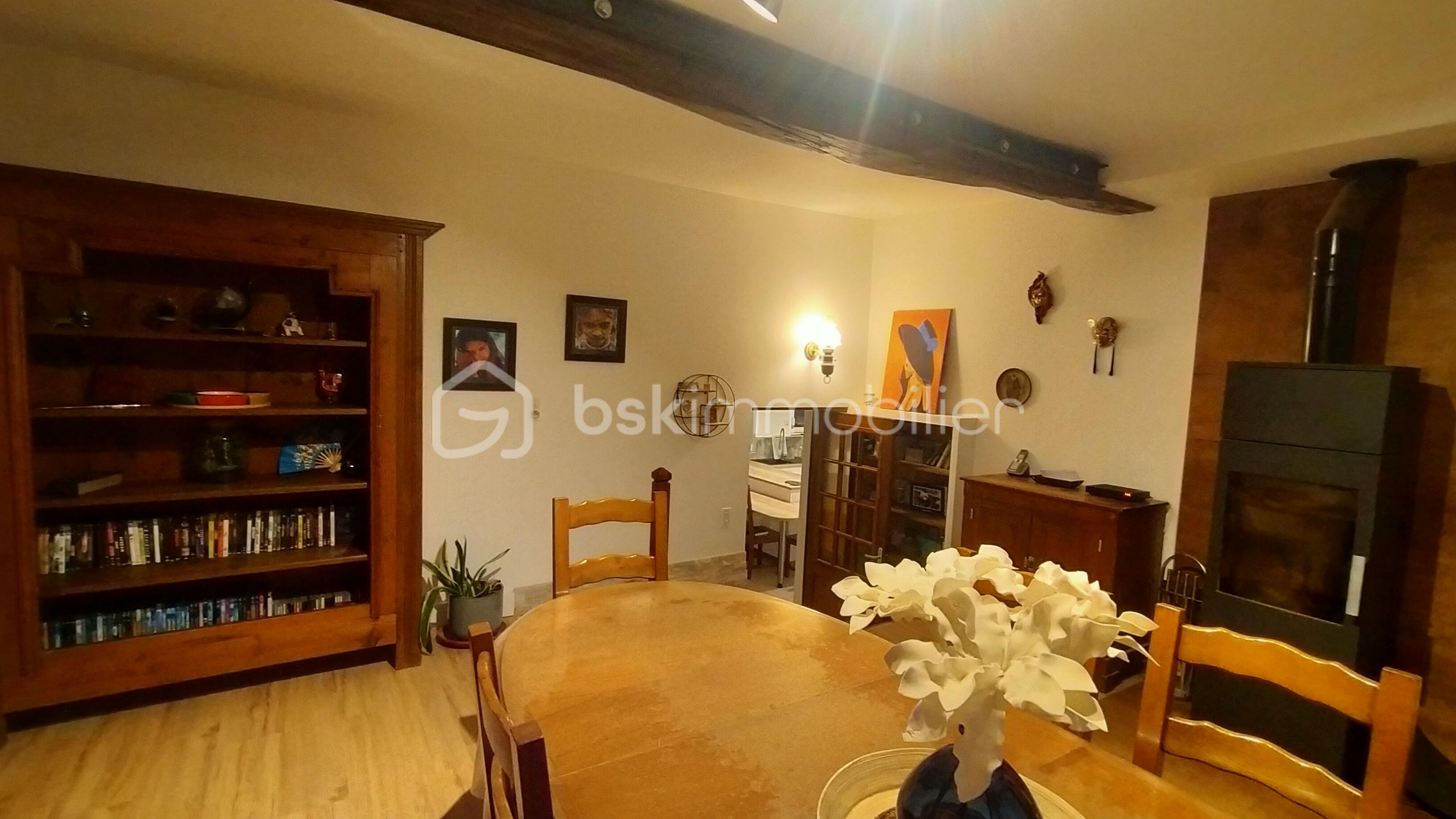 Maison de 258 m² - IMG20251008192835.jpg