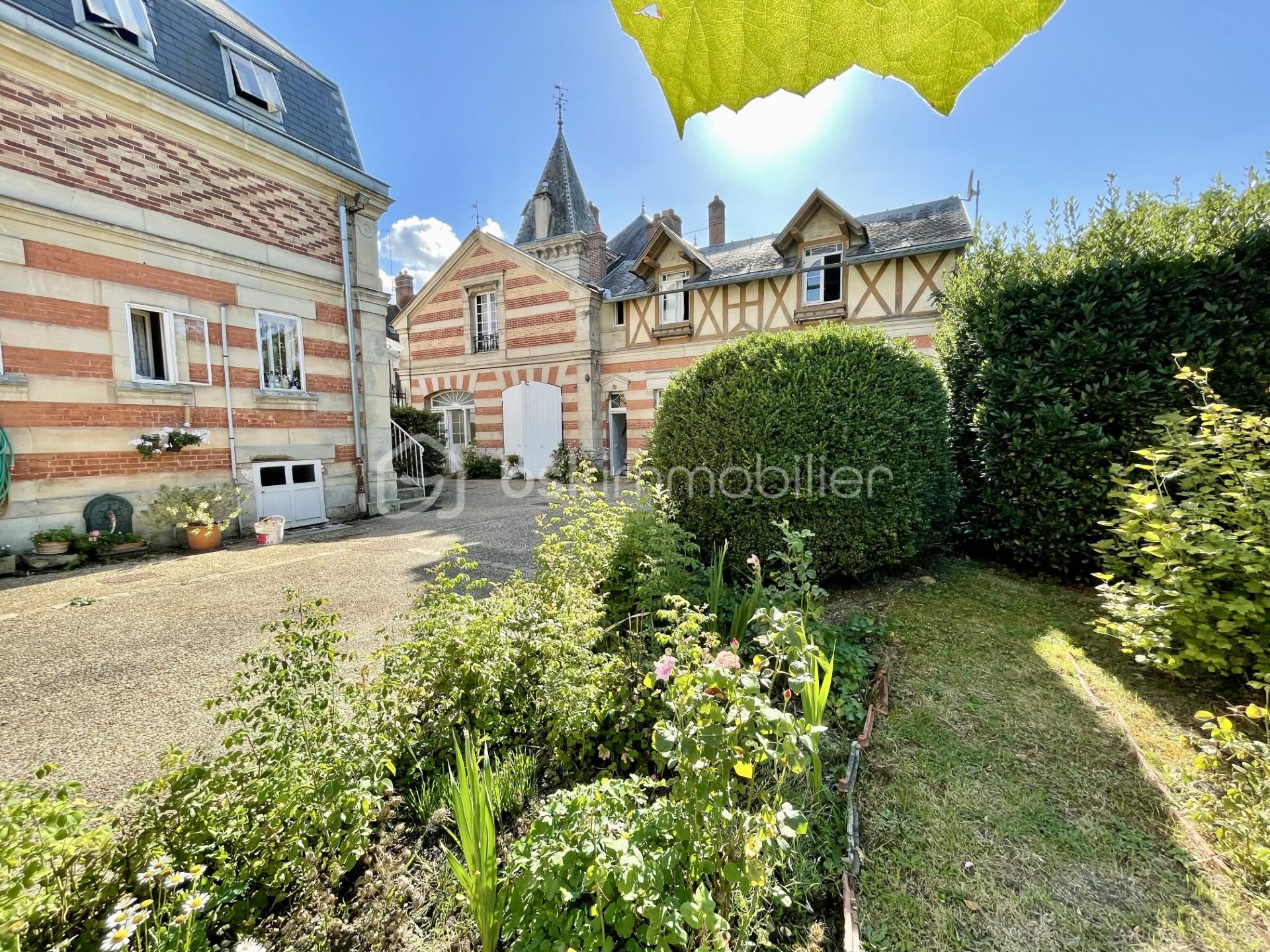 Maison de 426 m² - thumbnail_IMG_3975.jpg