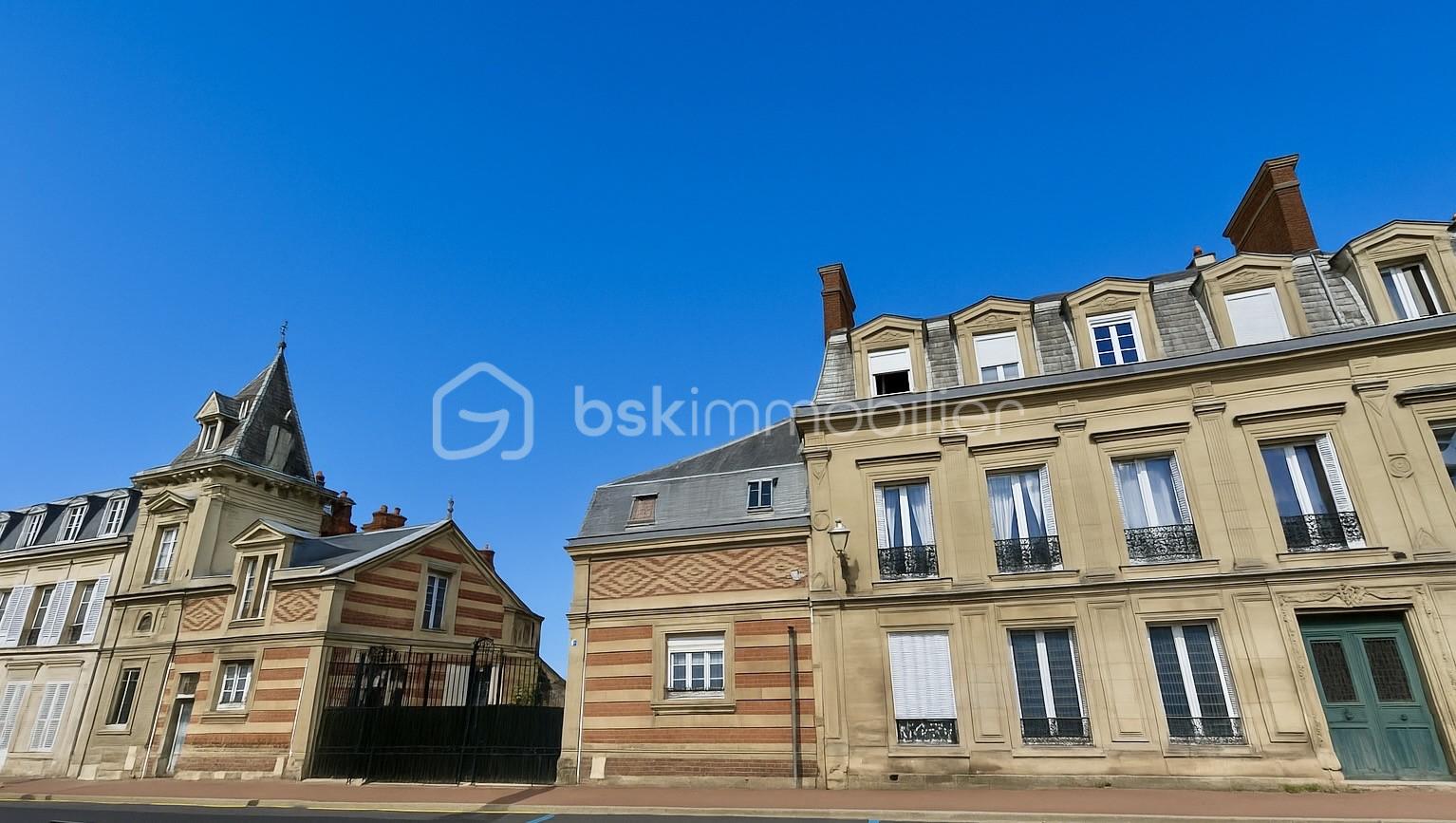 Maison de 426 m² - thumbnail_0D771F76-D542-4358-A1EC-877D68BFA262.jpg
