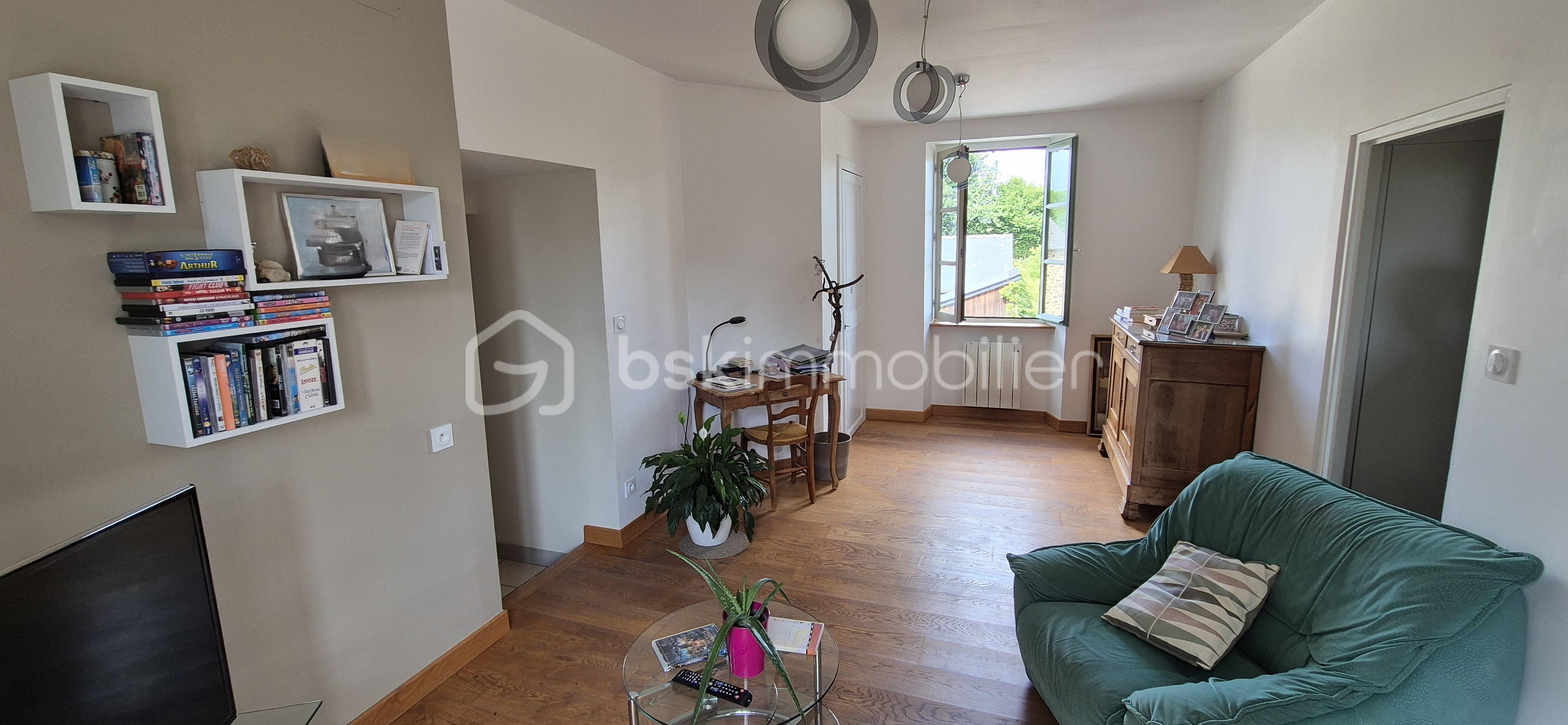 Maison de 286 m² - PHOTO ESPACE LECTURE RETOUCHE.jpg
