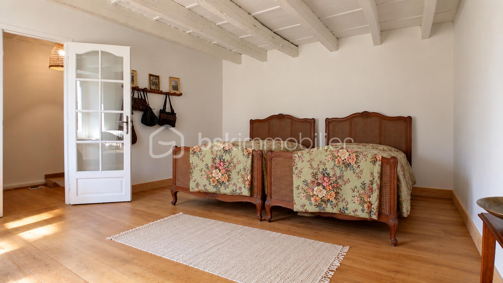 CHAMBRE 4.png