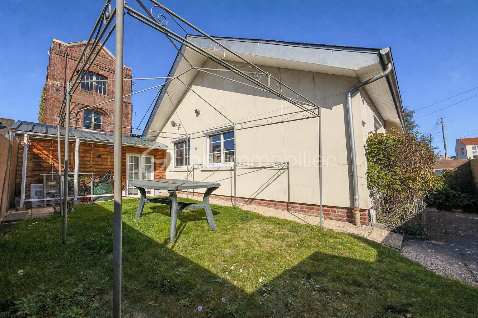 ChatGPT Image 18 mars 2026, 09_04_46.png