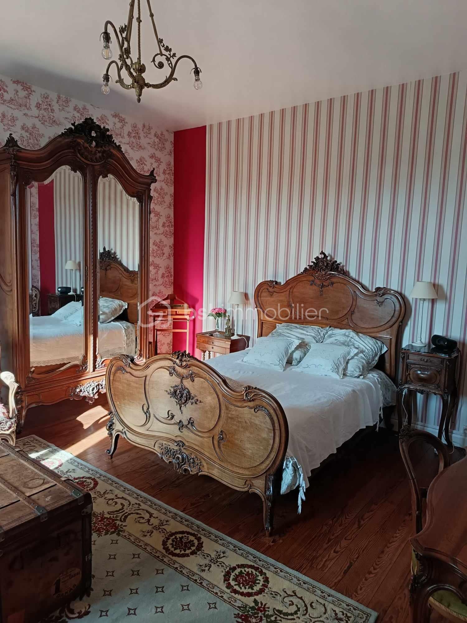 Demeure de 500 m² - PHOTO CHAMBRE 3.jpg