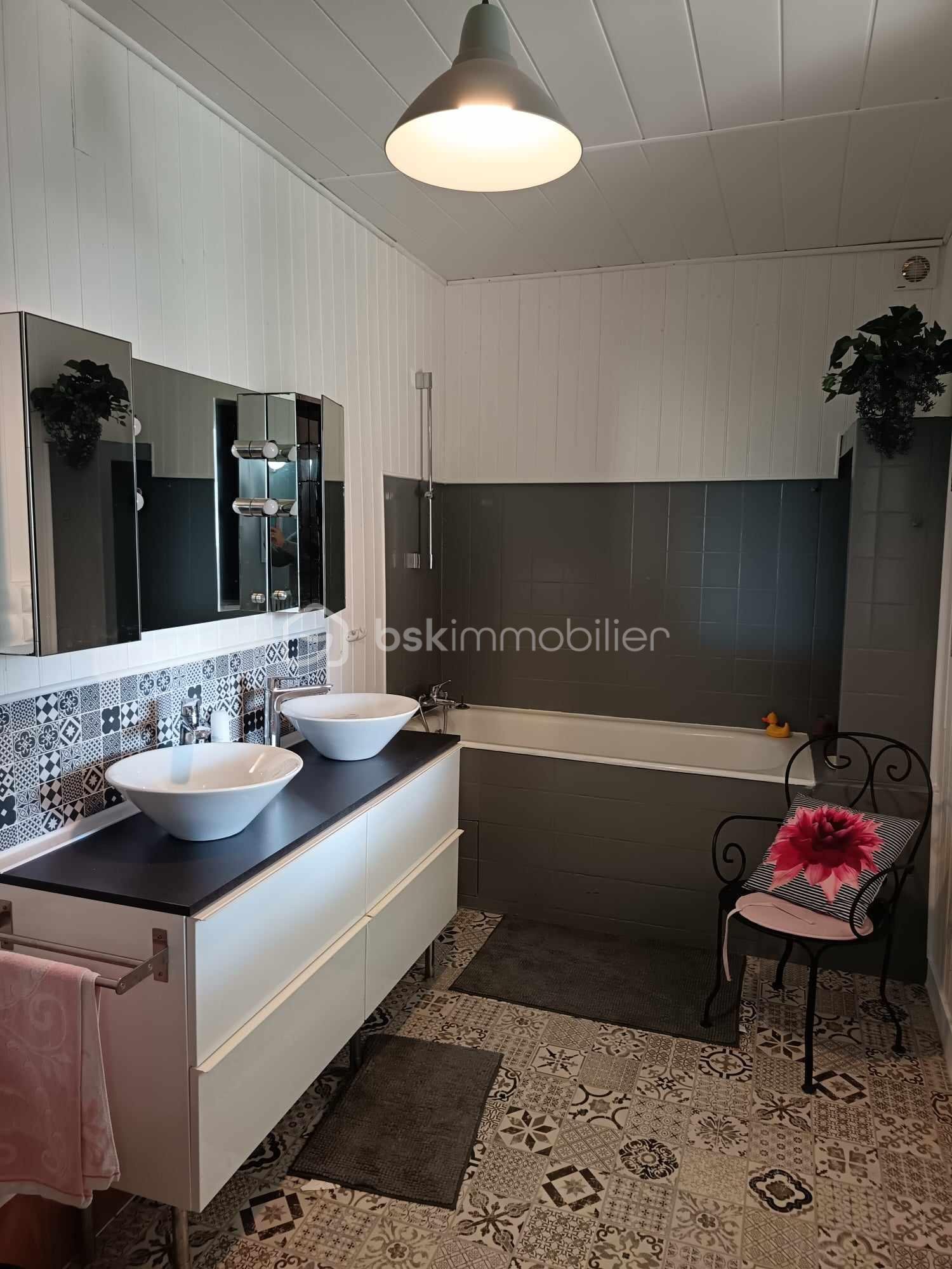 Demeure de 500 m² - PHOTO SDB ETAGE.jpg