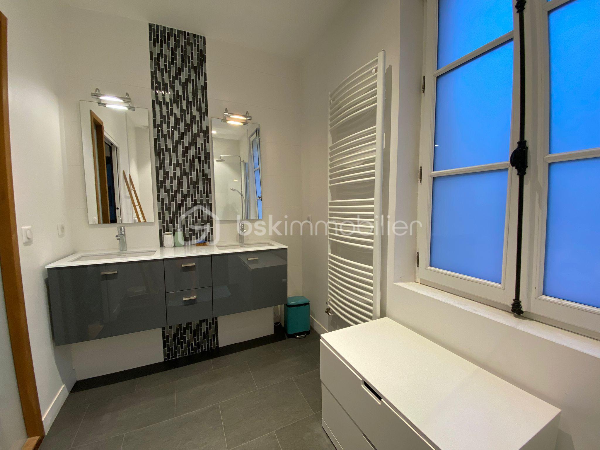 Maison de 195 m² - PHOTO-2025-10-27-16-56-38 5.jpg