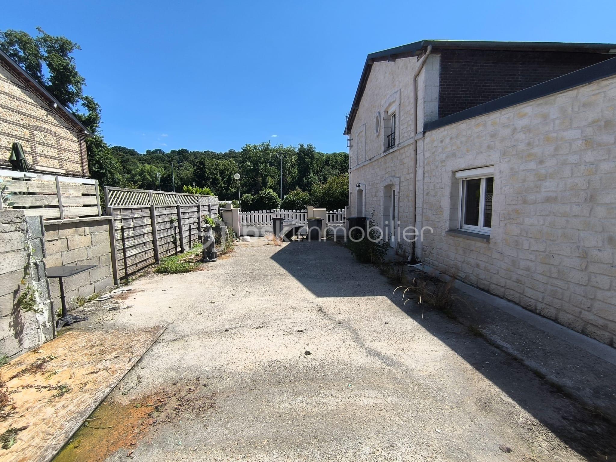 Maison de 80 m² - 302b4dfe-4cca-49d6-a7c3-24f6d74af273.jpeg