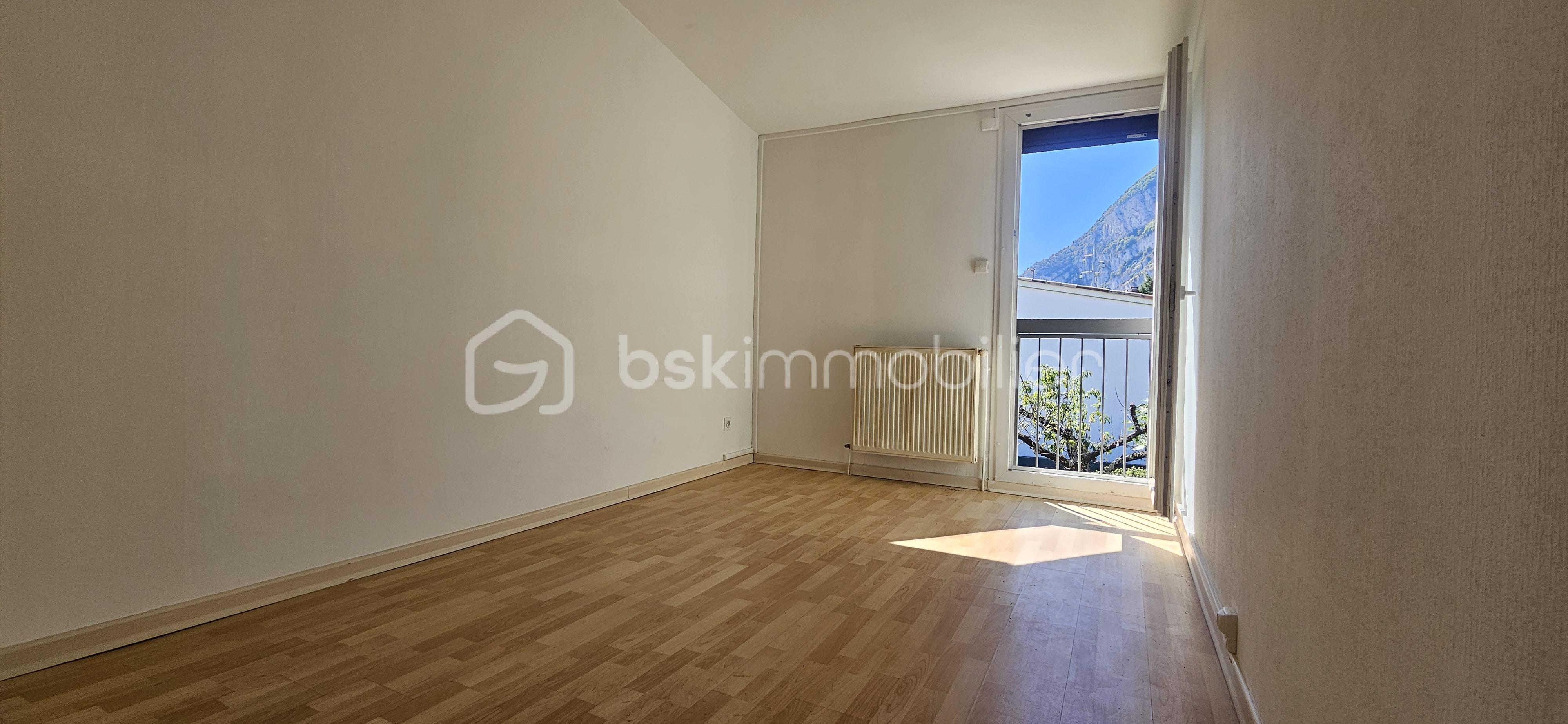Maison jumelee de 84,78 m² - 20250906_120004.jpg