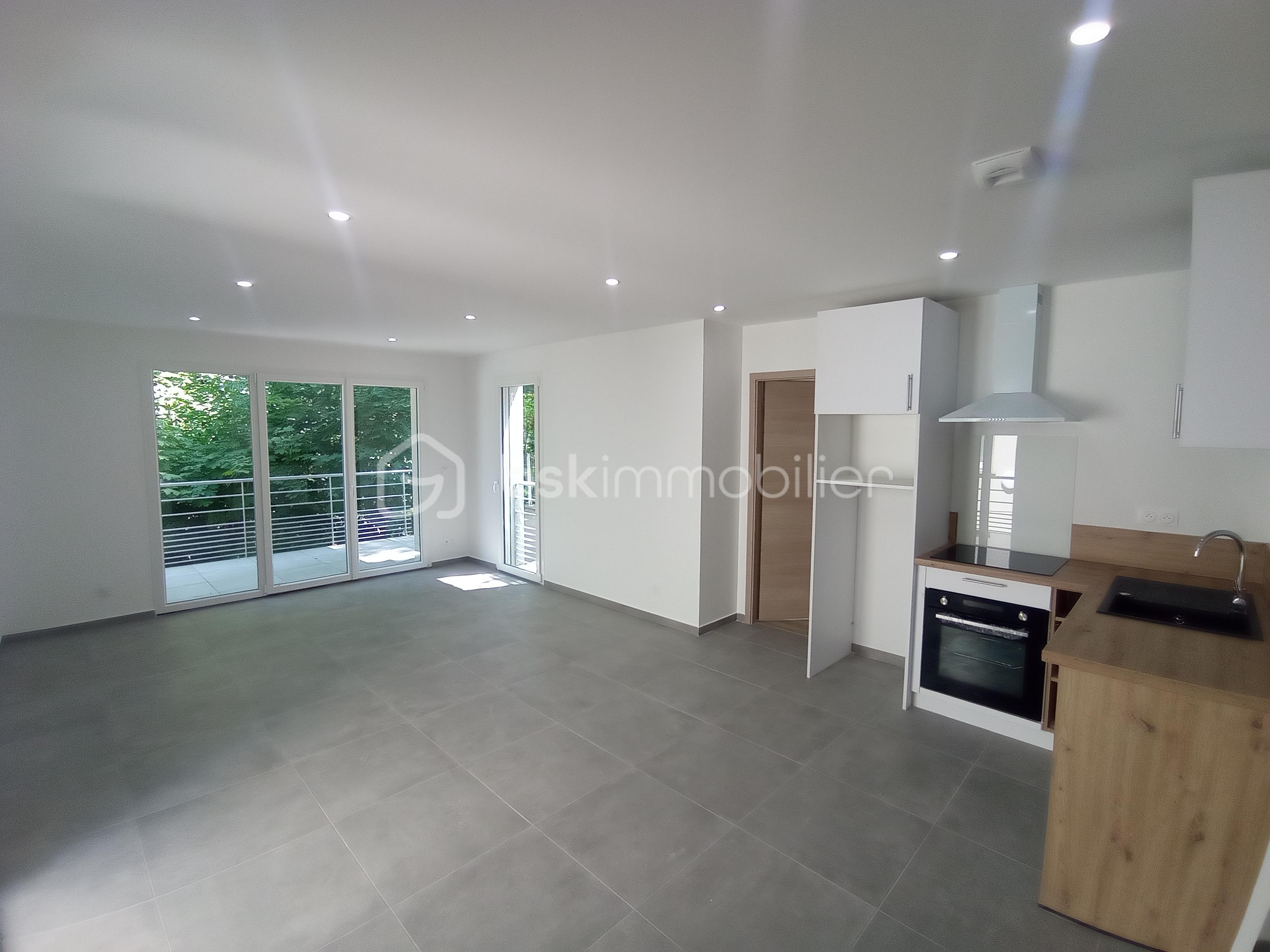Appartement de 61 m² - TILLEROYES 1 ETAGE 10.jpg