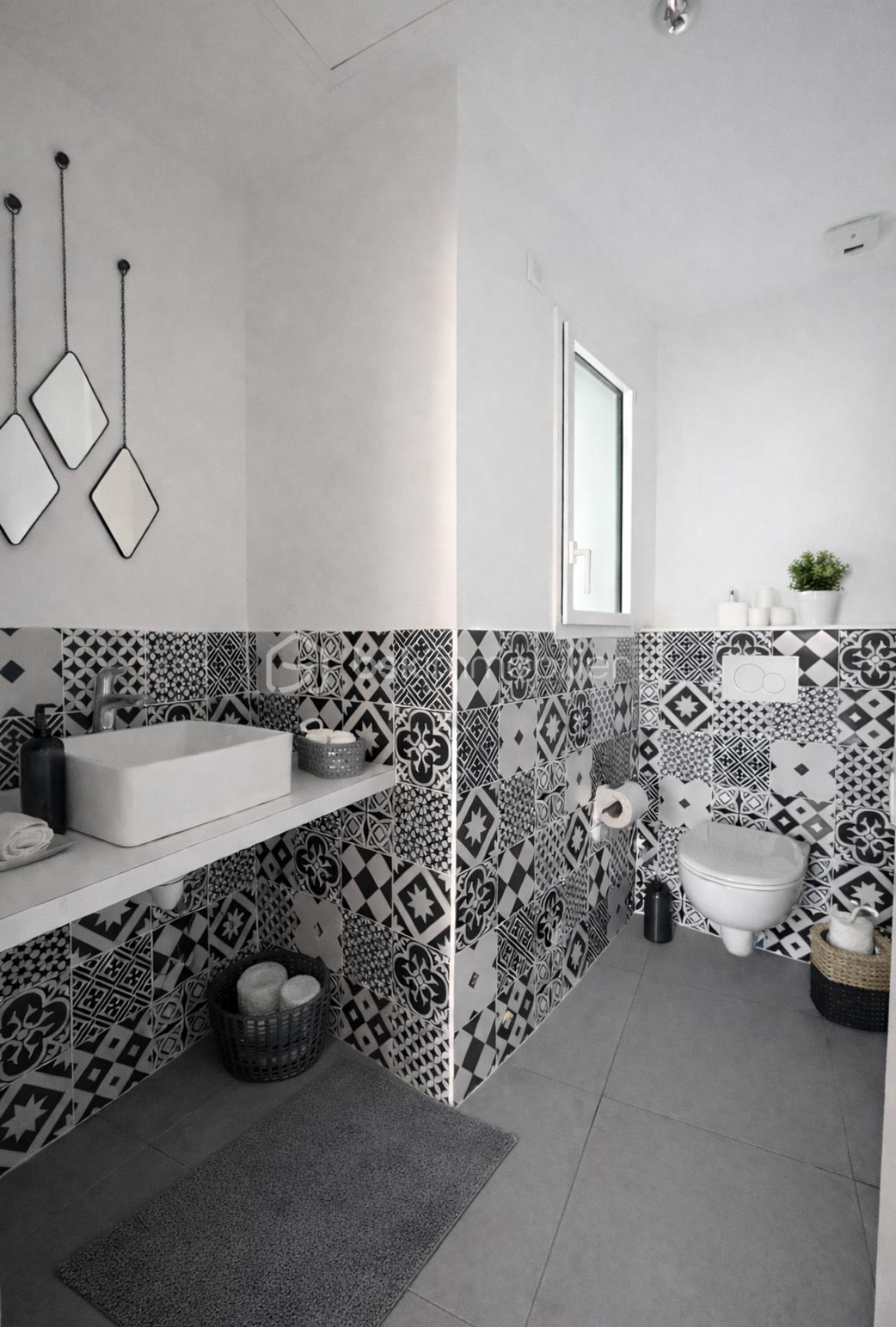 Maison contemporaine de 124 m² - wc.jpg