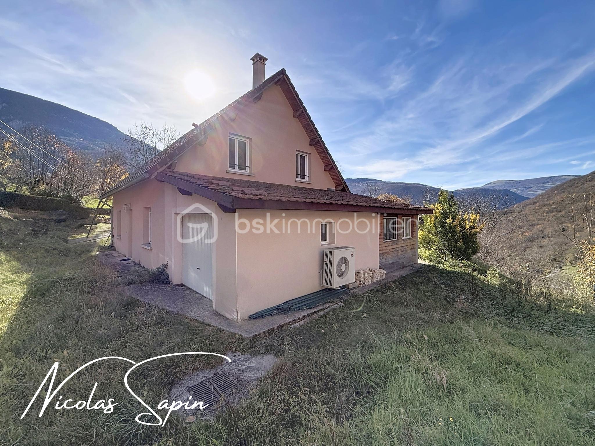 Maison de 123 m² - sechilienne_00021.jpg