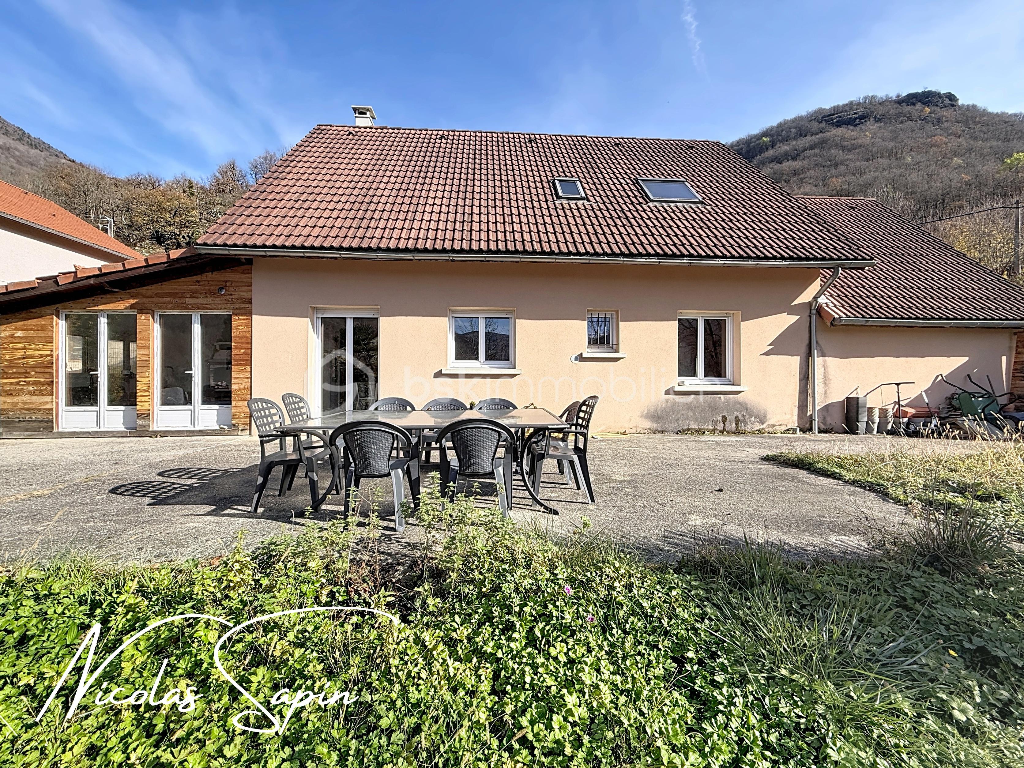 Maison de 123 m² - sechilienne_00014.jpg