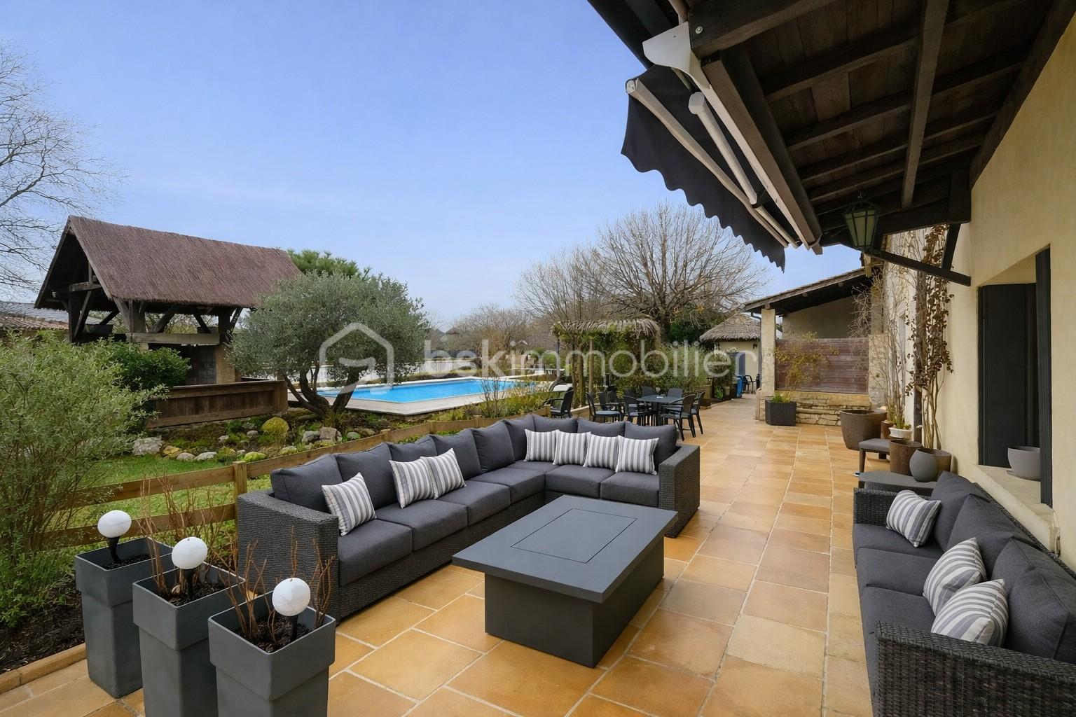 Propriete de 350 m²