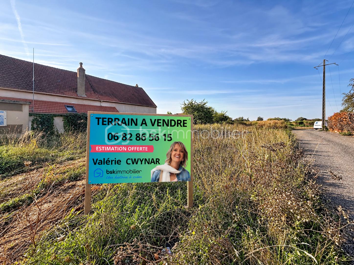 Terrain à vendre au cœur de la campagne.png