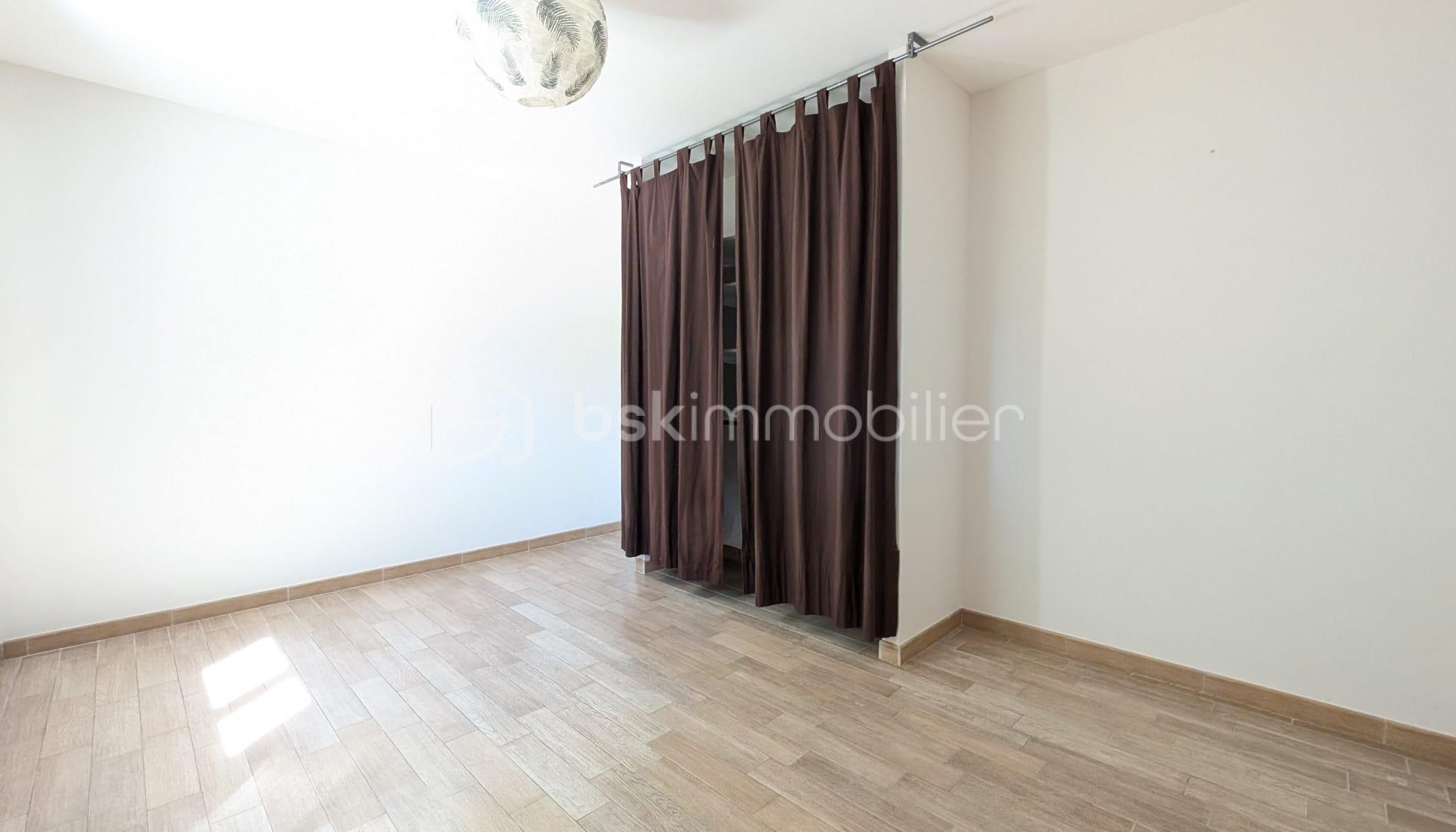 chambre 2 maison contemporaine achat maison econome achat maison soumoulou achat maison 4 chambres terrain cloturé portail.jpeg