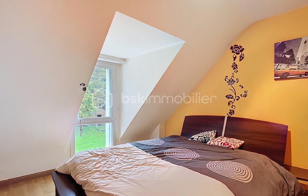 chambre étage 3.jpg